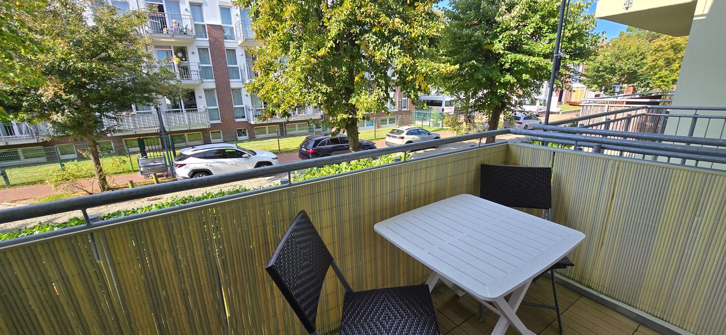  Ferienwohnung LFR18 Brise Graal-Müritz - Balkon