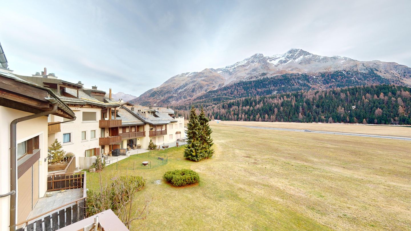 Picture 32 Picture 32