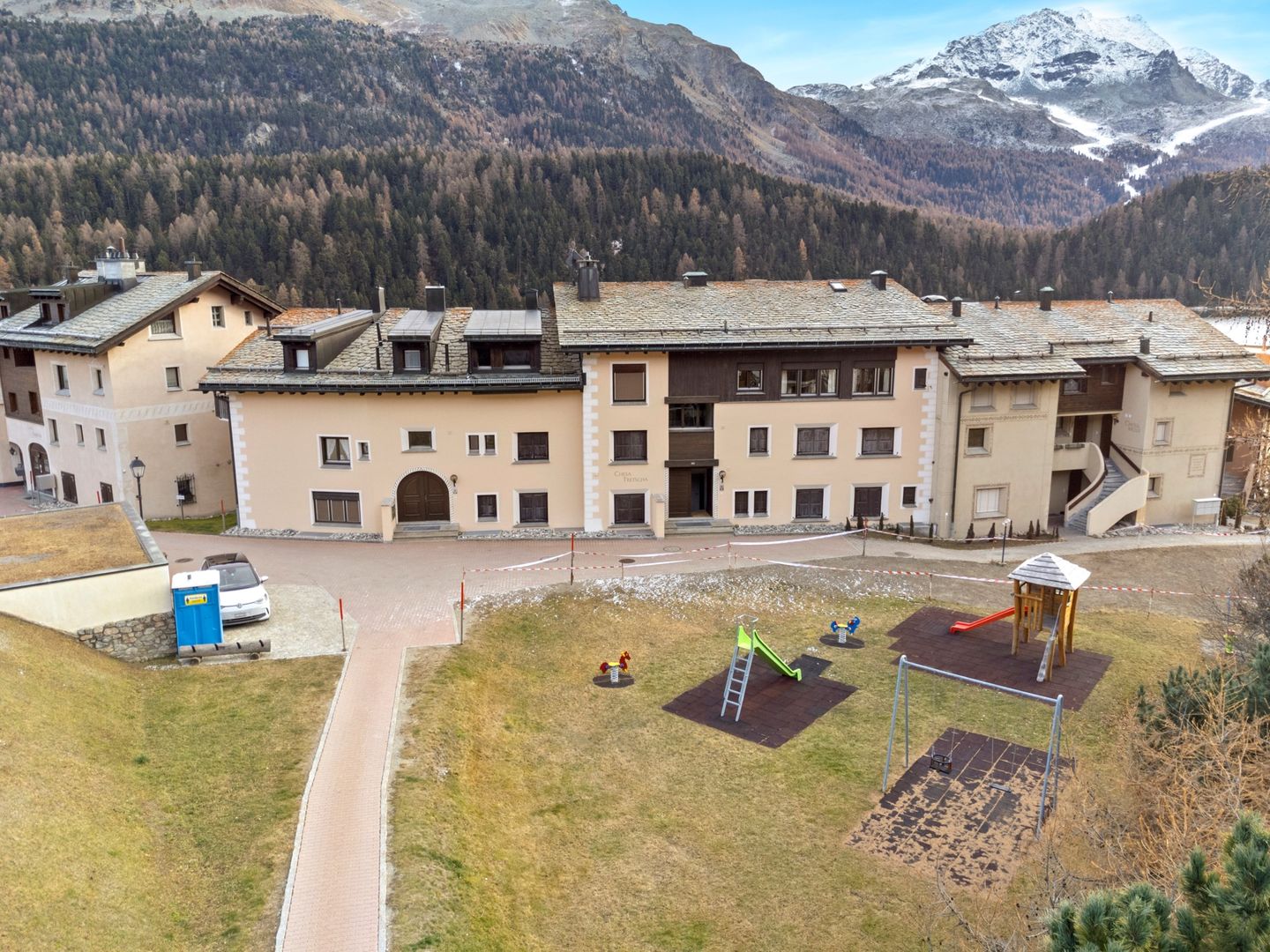 Picture 40 Picture 40