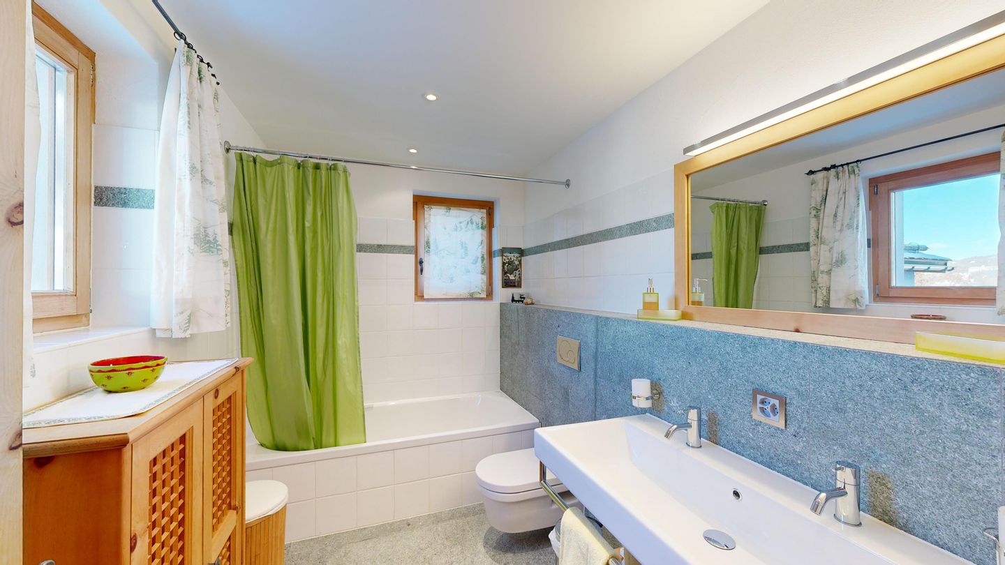 Picture 12 Picture 12