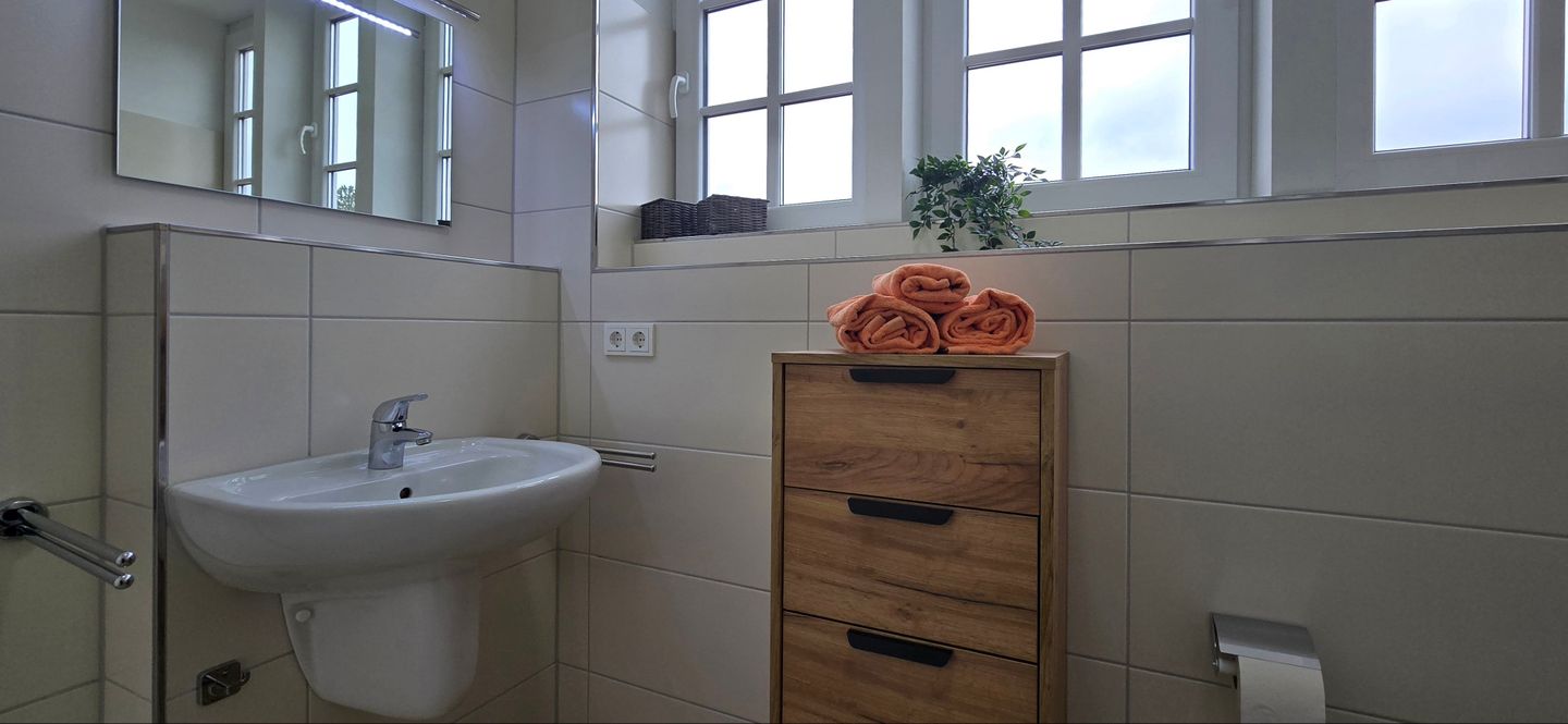  Ferienhaus FH T 1h - "Hygge Hus" Graal-Müritz - Badezimmer