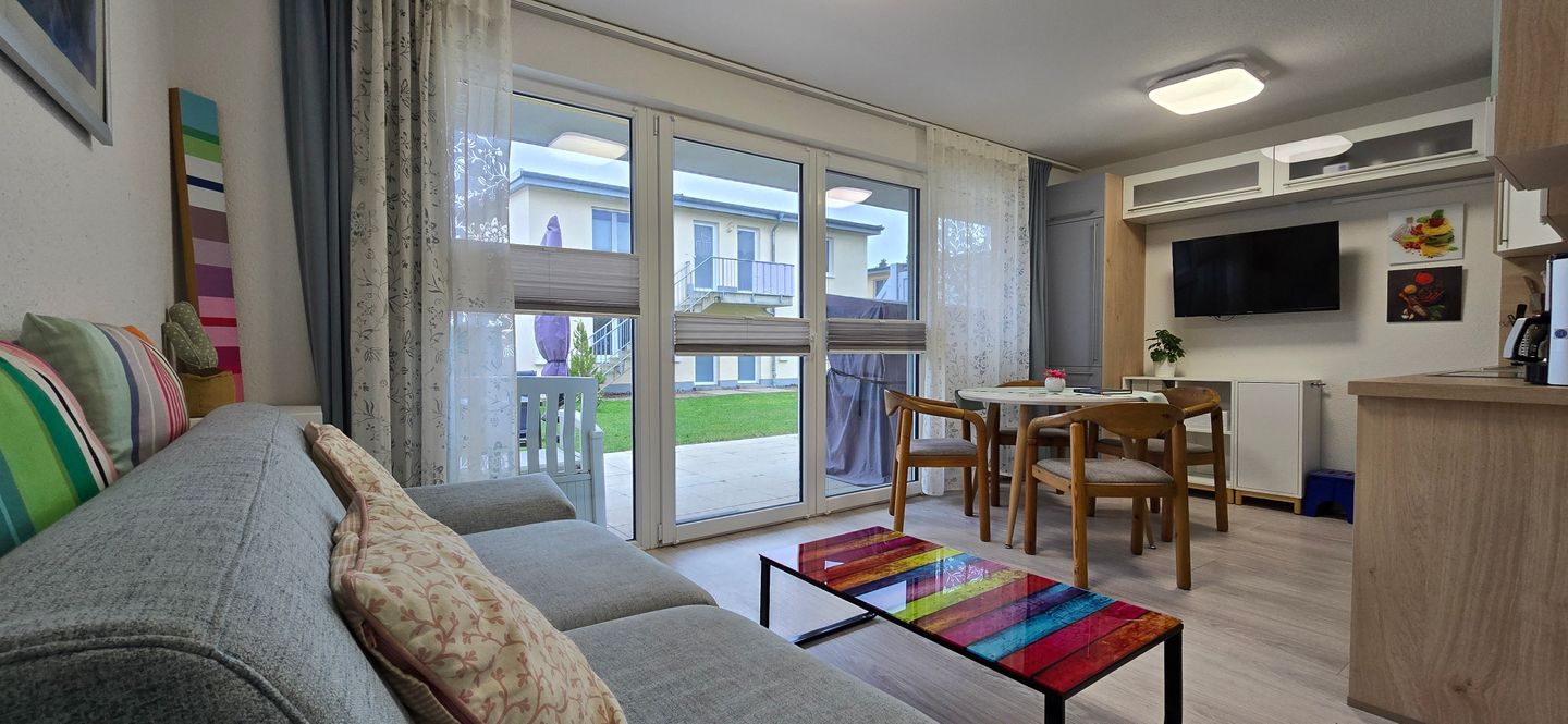  Ferienwohnung KWU 4 EG - "Schatulle" Graal-Müritz Küstenwald - Wohnzimmer