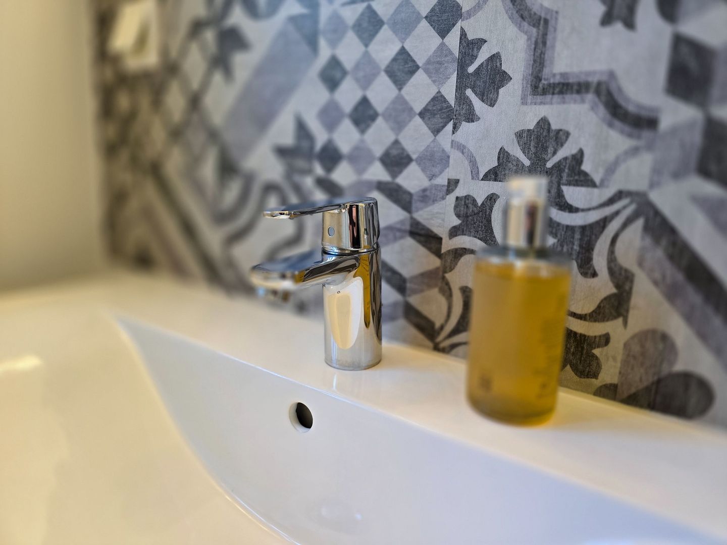 Feriendorf Rugana Komfortplus Ferienwohnung mit 1 Schlafzimmer (C32) Insel Rügen - Badezimmer