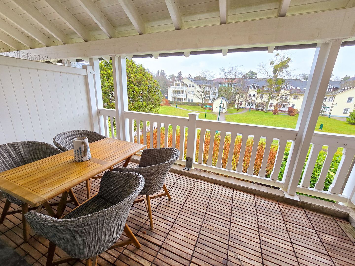 Dünenpark Binz Komfortplus Ferienwohnung mit 1 Schlafzimmer und Balkon im Obergeschoss (181) Insel Rügen - Balkon