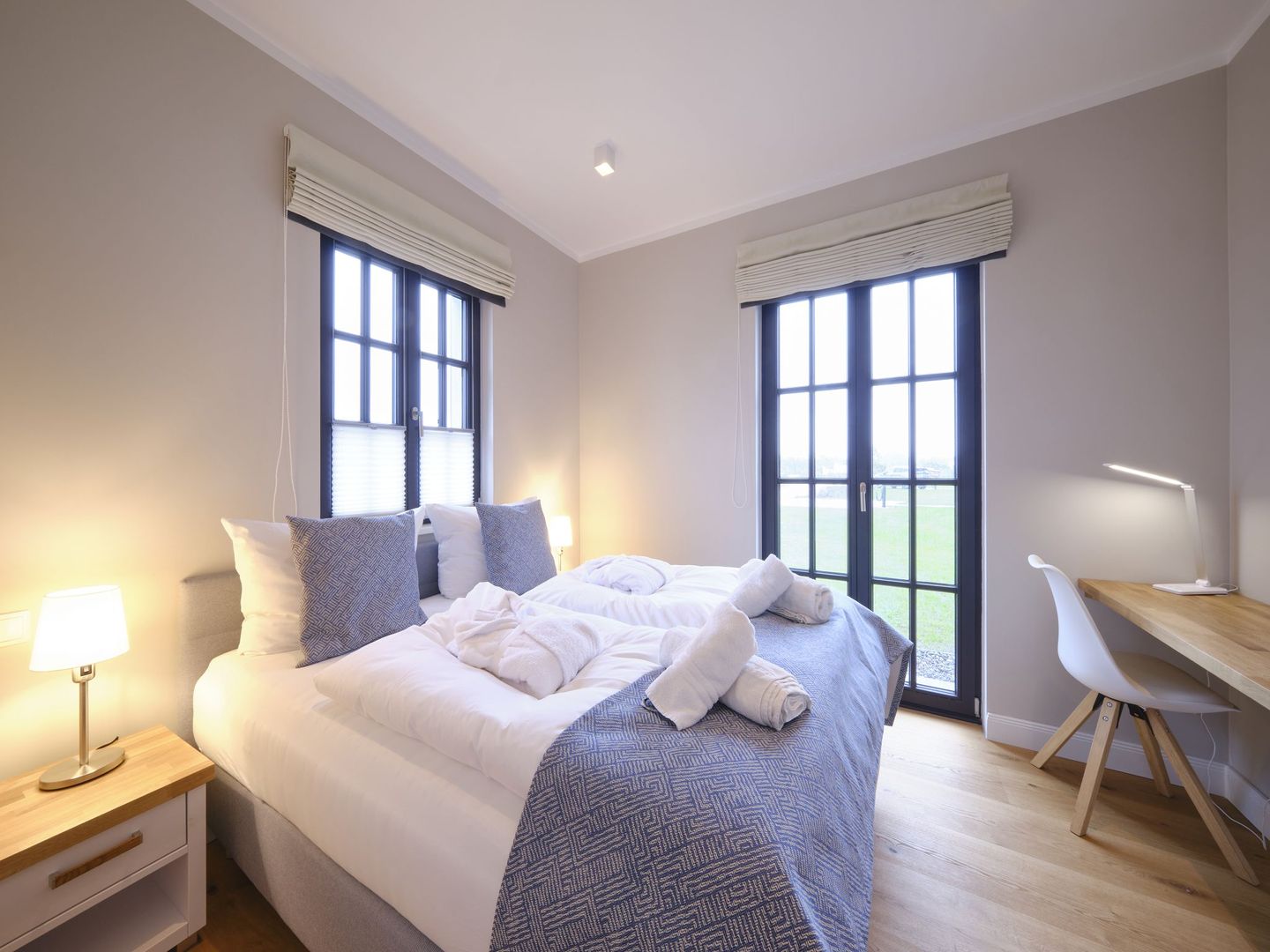 LuxusPlus Reetdachvilla mit 4 Schlafzimmern und Kamin (G13) - Schlafzimmer