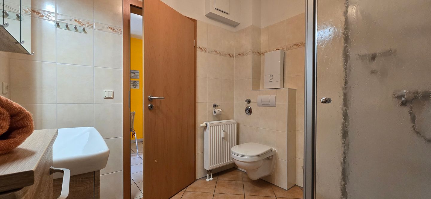  Ferienwohnung H 09 Graal-Müritz - Badezimmer