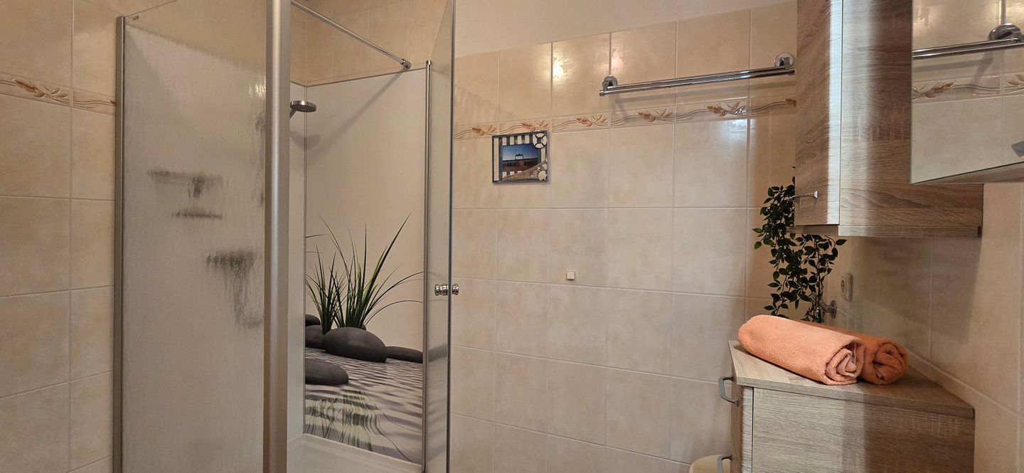  Ferienwohnung H 09 Graal-Müritz - Badezimmer