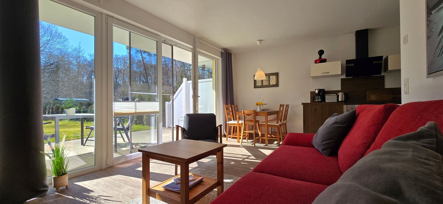  Ferienwohnung KWi 32 EG Graal-Müritz Küstenwald - Wohnzimmer