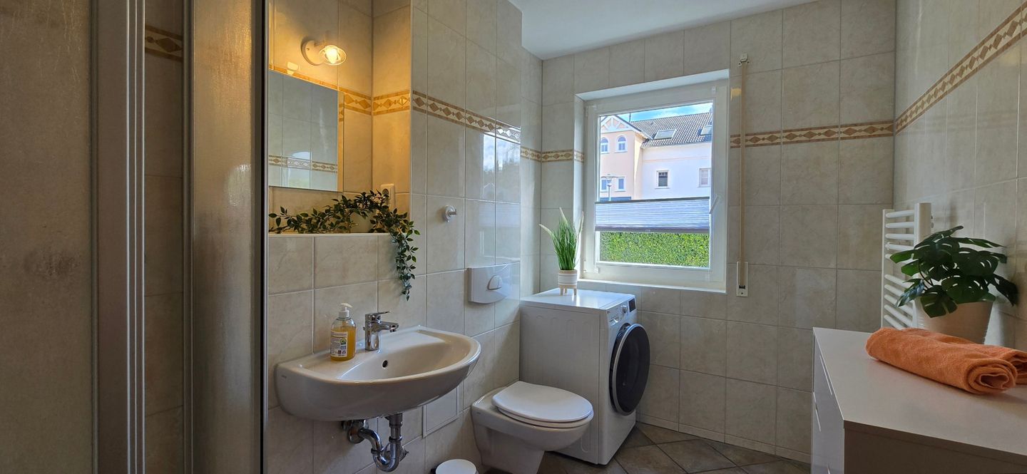  Ferienwohnung E4 Graal-Müritz - Badezimmer