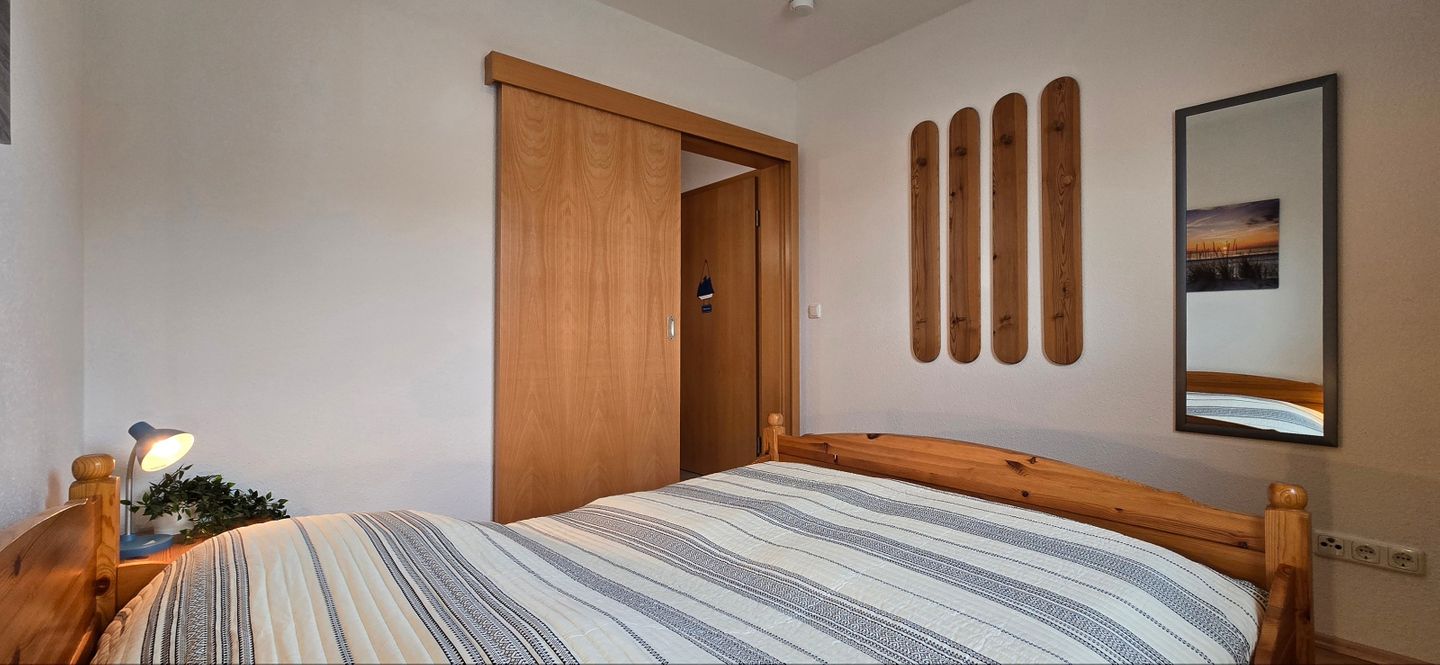  Ferienwohnung E1 Graal-Müritz - Schlafzimmer