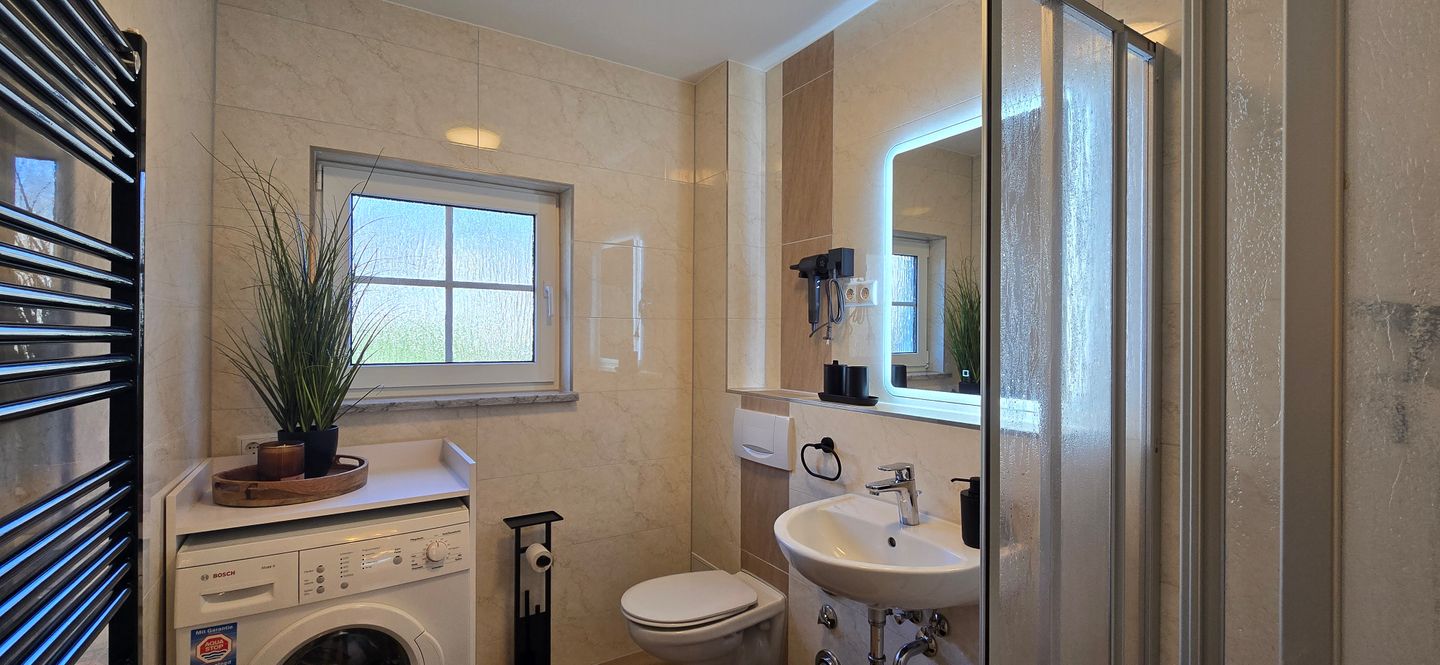  Ferienwohnung U4 "Am Wasserturm" Graal-Müritz - Badezimmer