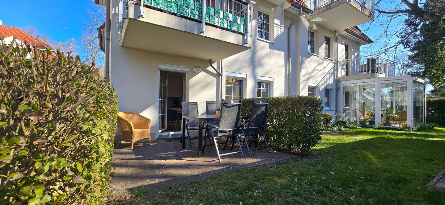  Ferienwohnung U4 "Am Wasserturm" Graal-Müritz - Terrasse