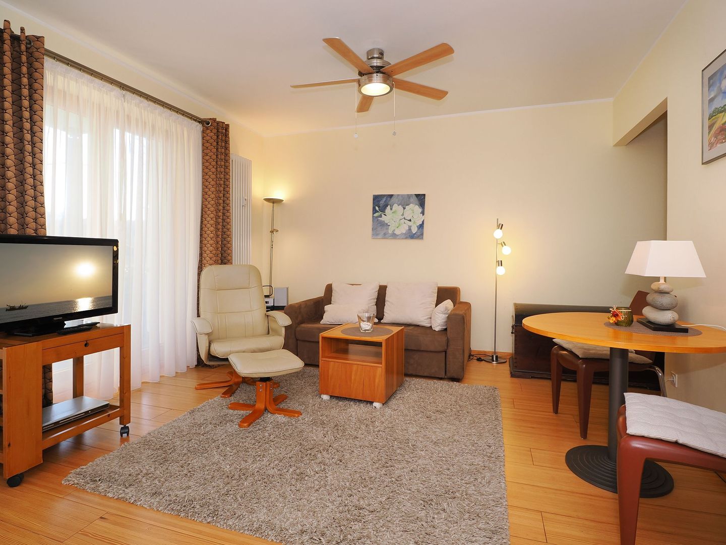 Kaiservillen Heringsdorf 1-Raum-Ferienwohnung mit Terrasse (D103) Insel Usedom - Wohnzimmer