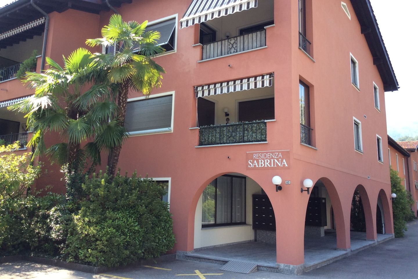 Picture 10 Picture 10