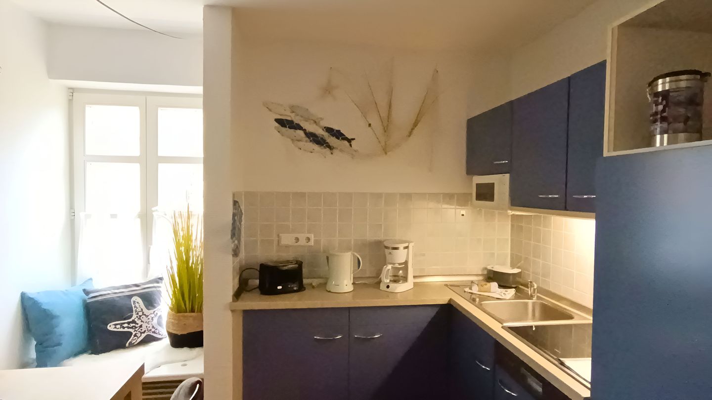 Feriendorf Rugana Klassik Ferienwohnung mit 1 Schlafzimmer und Terrasse (B56) Insel Rügen - Küche / Küchenzeile