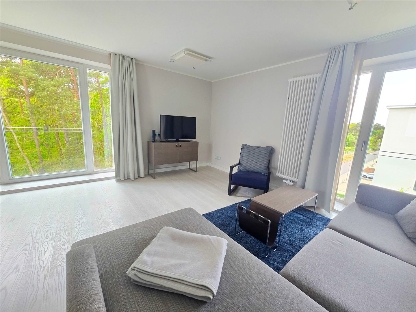 Dünenresidenz Prora Attraktive Ferienwohnung "Strandlust" mit 1 Schlafzimmer zur Sonnenseite (NP/415) Insel Rügen - Wohnzimmer