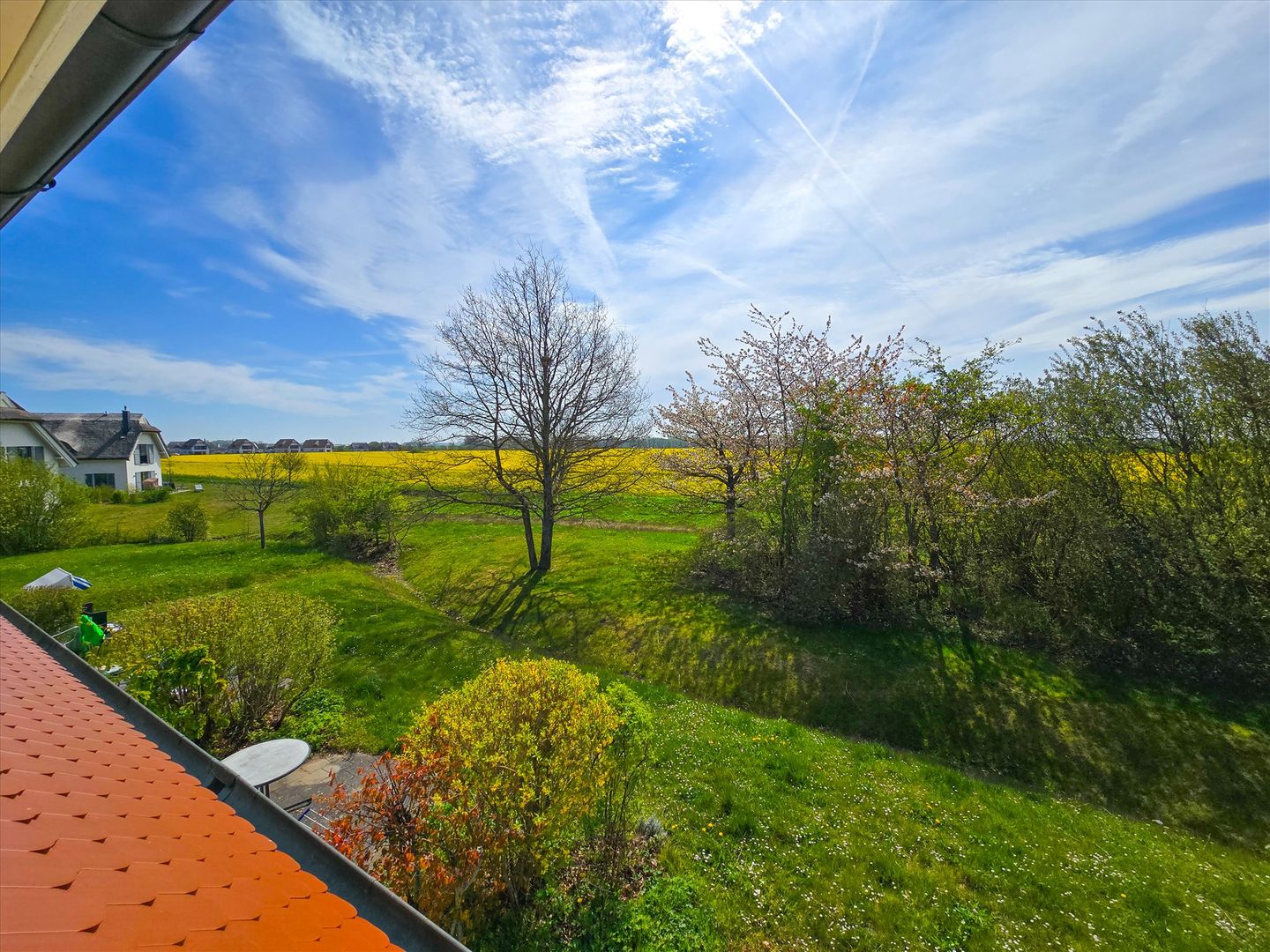 Feriendorf Rugana Klassik Ferienwohnung mit 1 Schlafzimmer (D44) Insel Rügen - Gartenblick