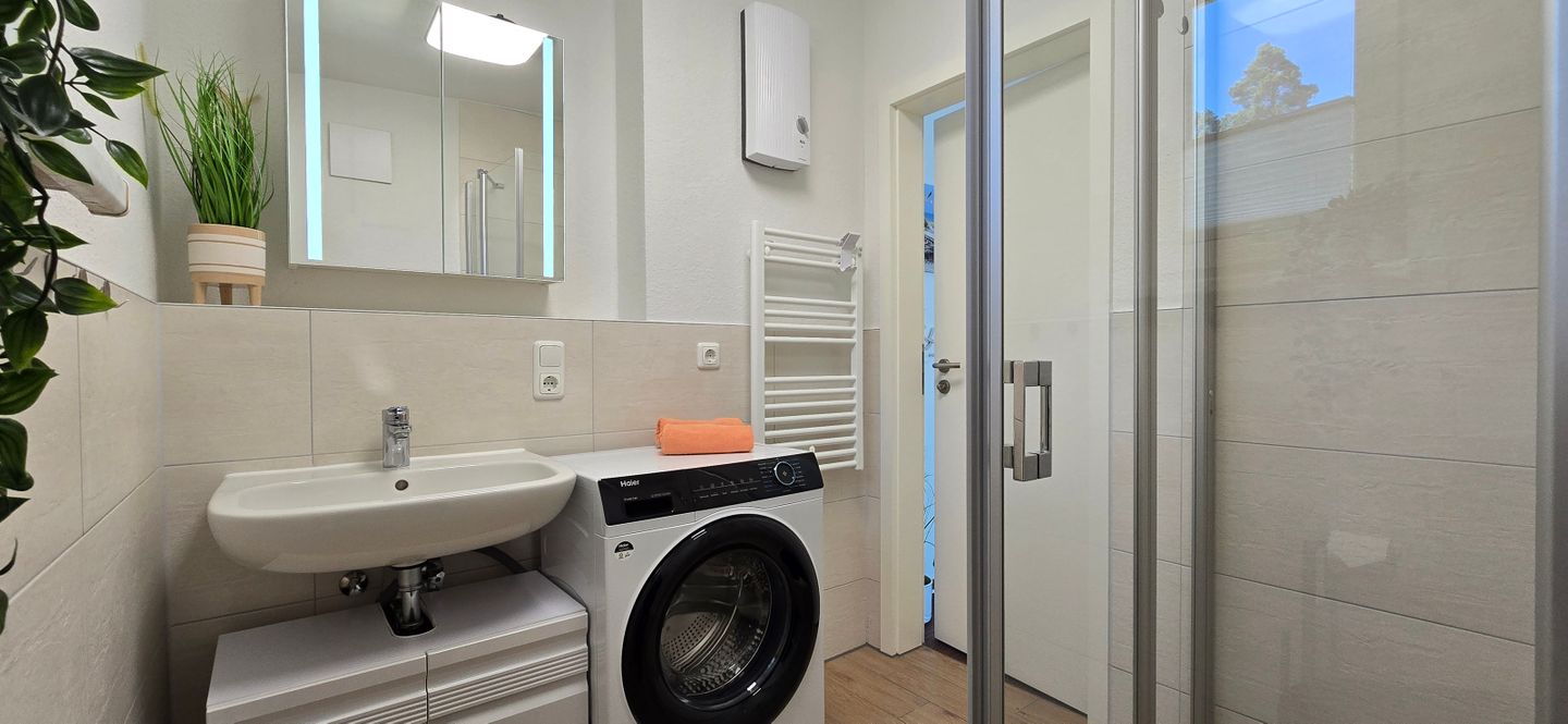  Ferienwohnung KWi 12 OG-"Sonnenschein" Graal-Müritz Küstenwald - Badezimmer