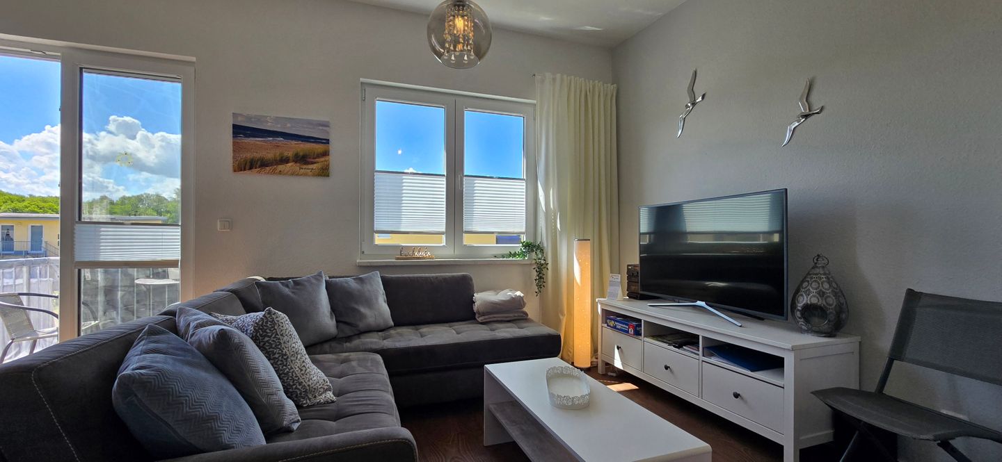  Ferienwohnung KWi 12 OG-"Sonnenschein" Graal-Müritz Küstenwald - Wohnzimmer