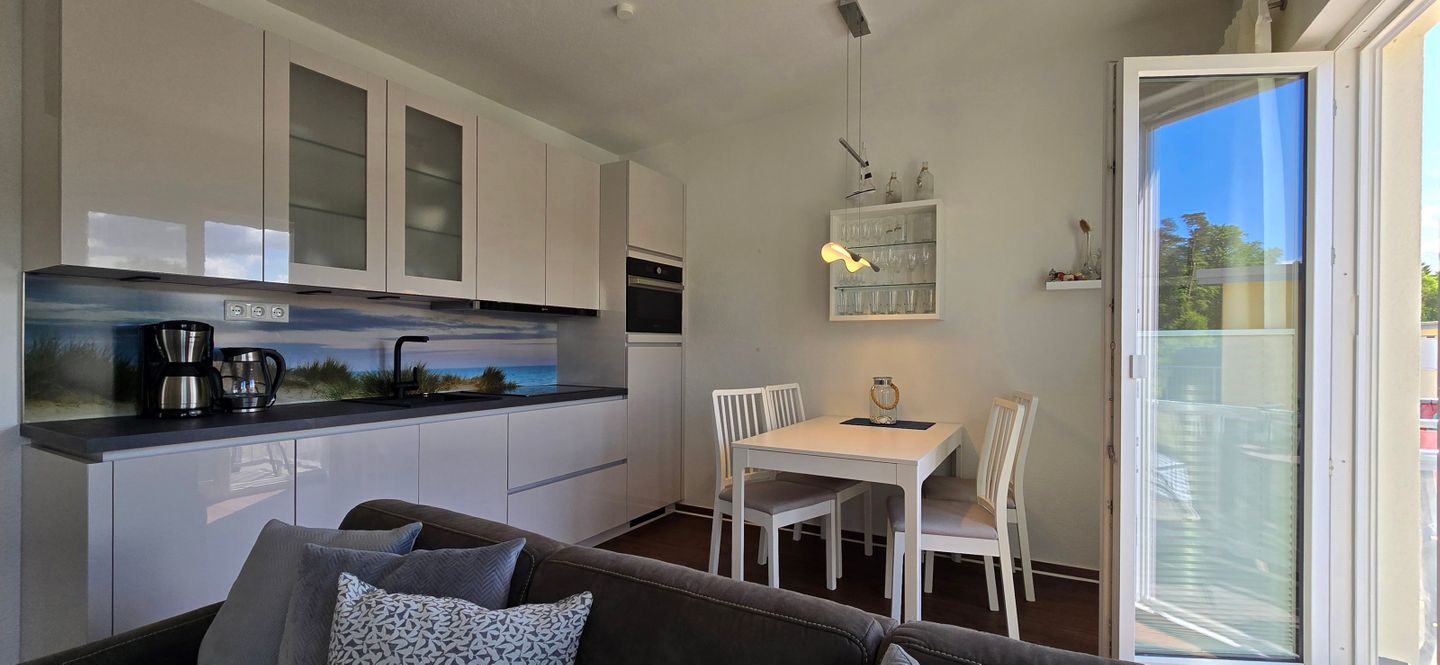  Ferienwohnung KWi 12 OG-"Sonnenschein" Graal-Müritz Küstenwald - Küche / Küchenzeile