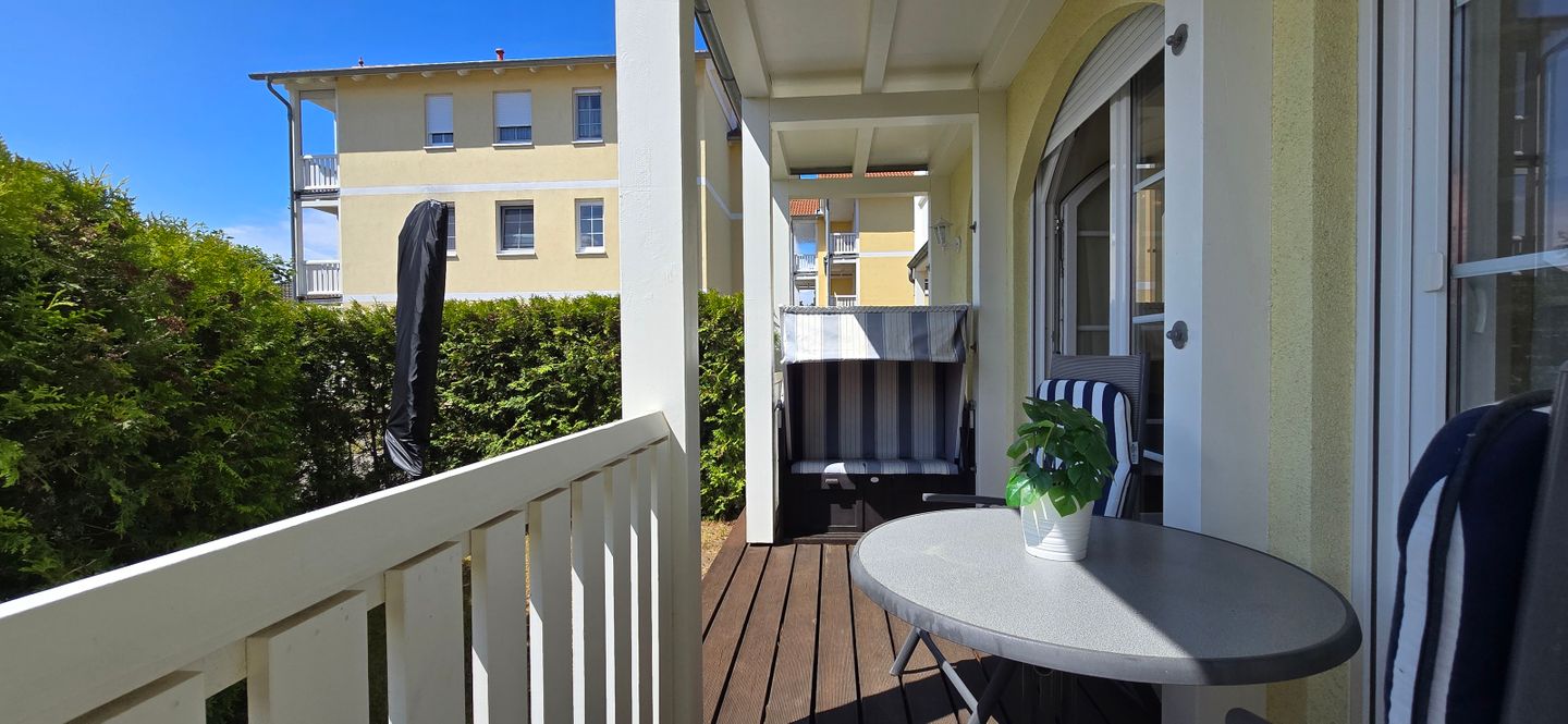  Ferienwohnung KK28 Graal-Müritz - Terrasse