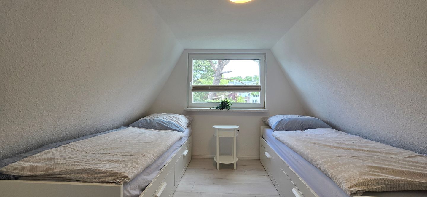  Finnenhütte "MH77" Markgrafenheide - Schlafzimmer