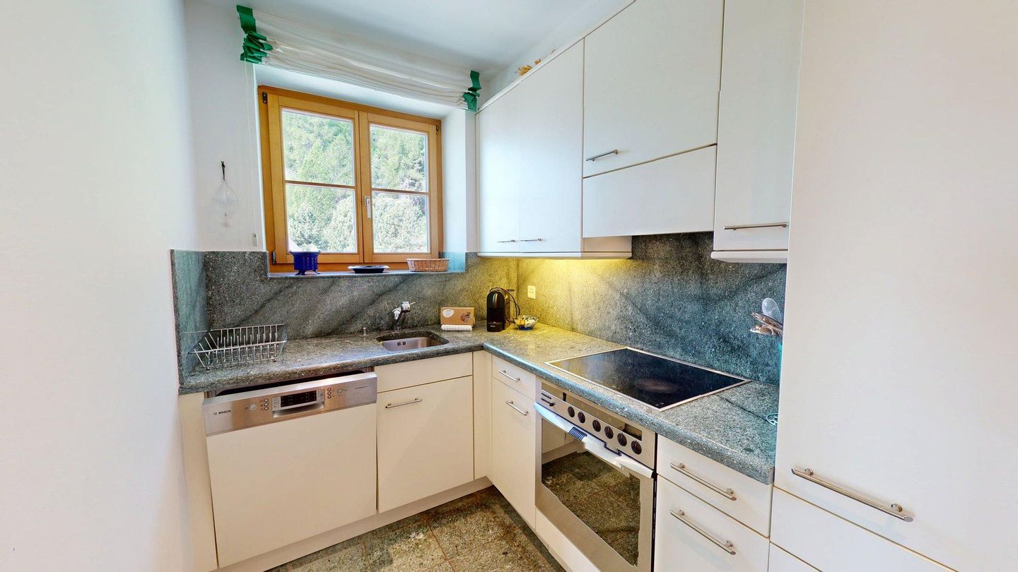 Picture 15 Picture 15