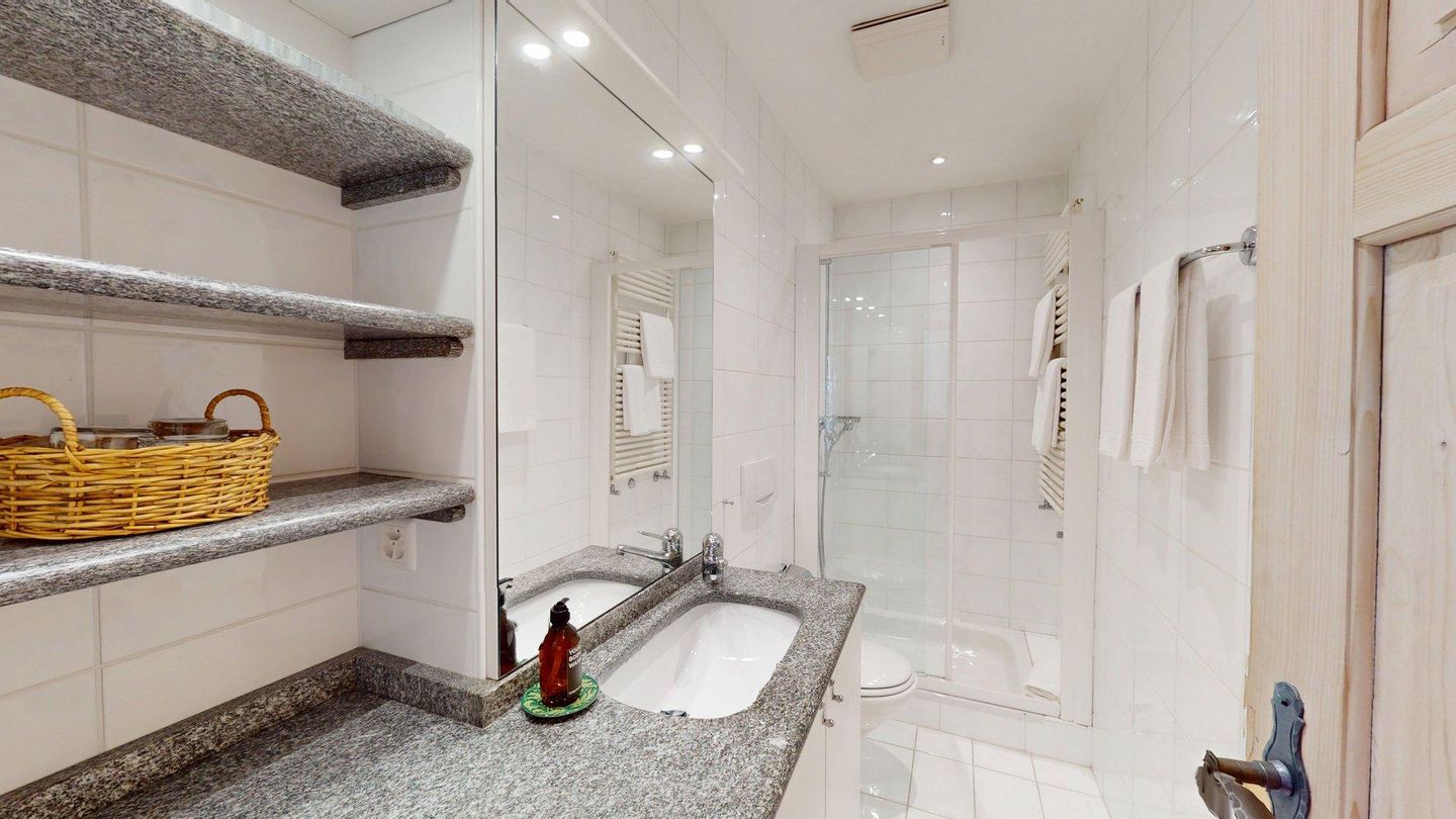 Picture 14 Picture 14