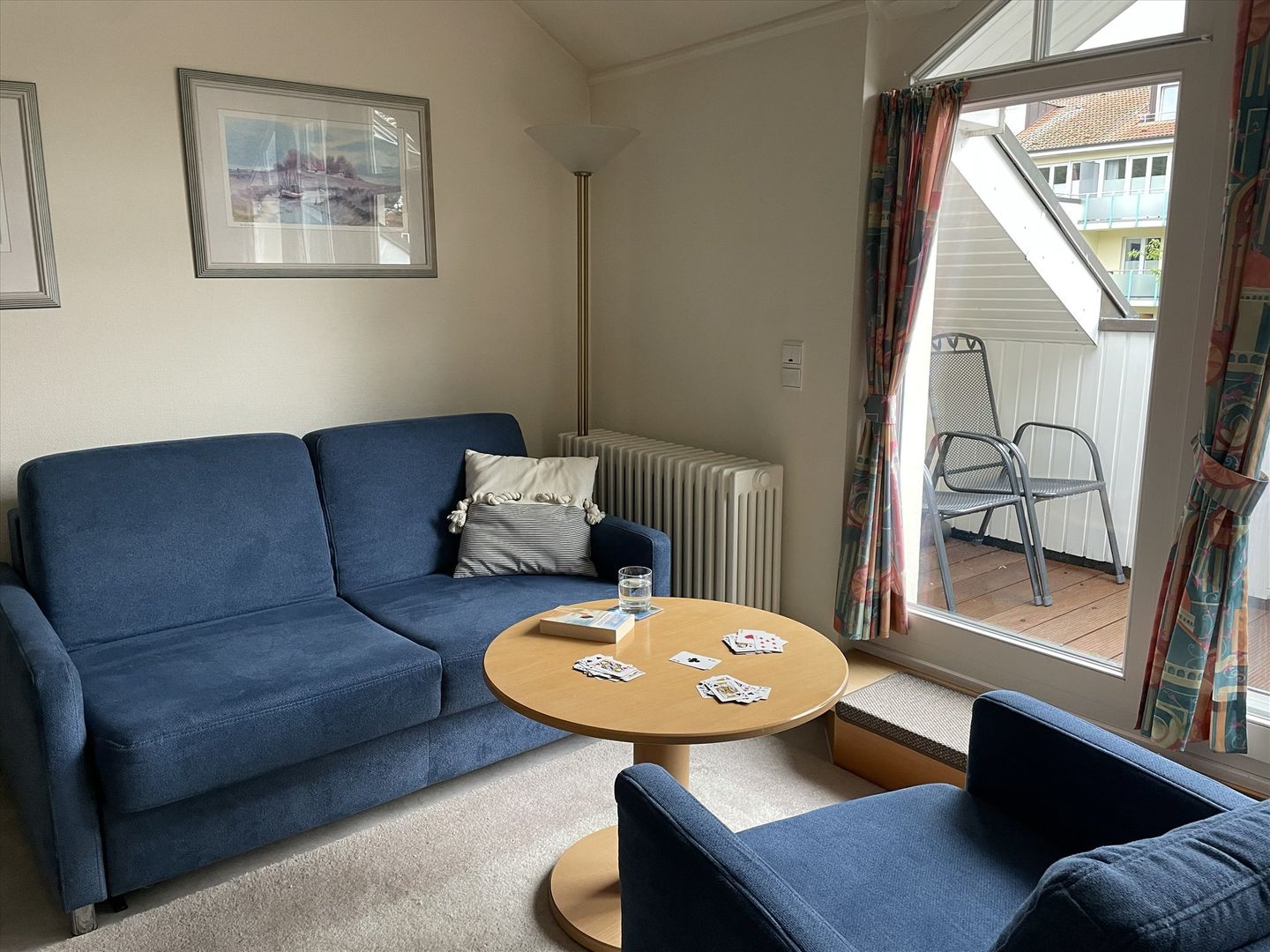 Dünenpark Binz Komfort Ferienwohnung mit 1 Schlafzimmer und Balkon im Dachgeschoss (197) Insel Rügen - Wohnzimmer