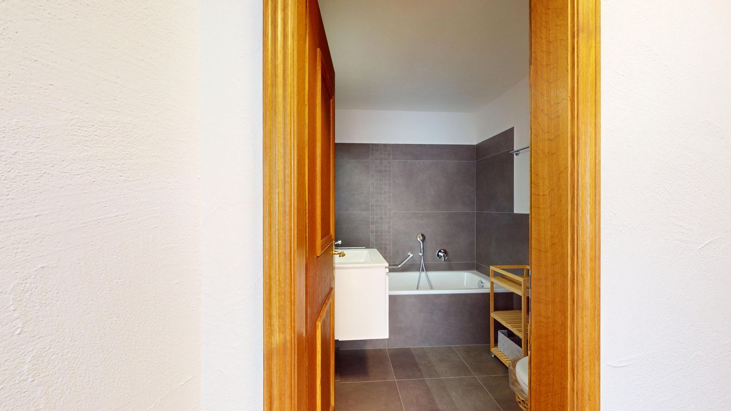 Picture 27 Picture 27