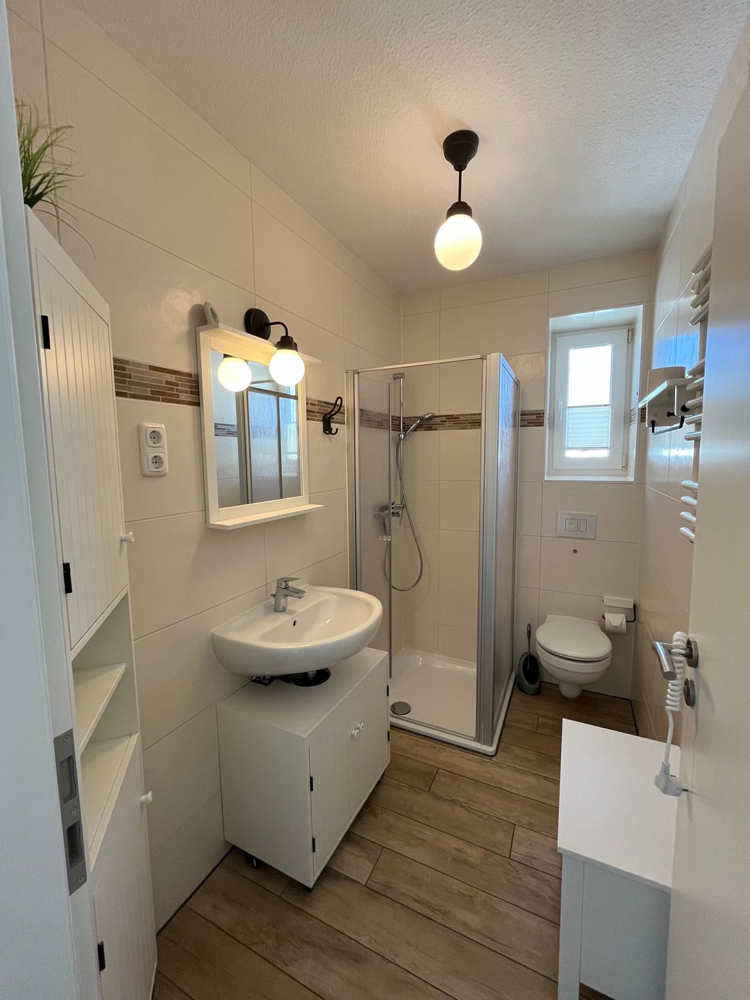  Ferienwohnung KWi 63 OG Graal-Müritz Küstenwald - Badezimmer