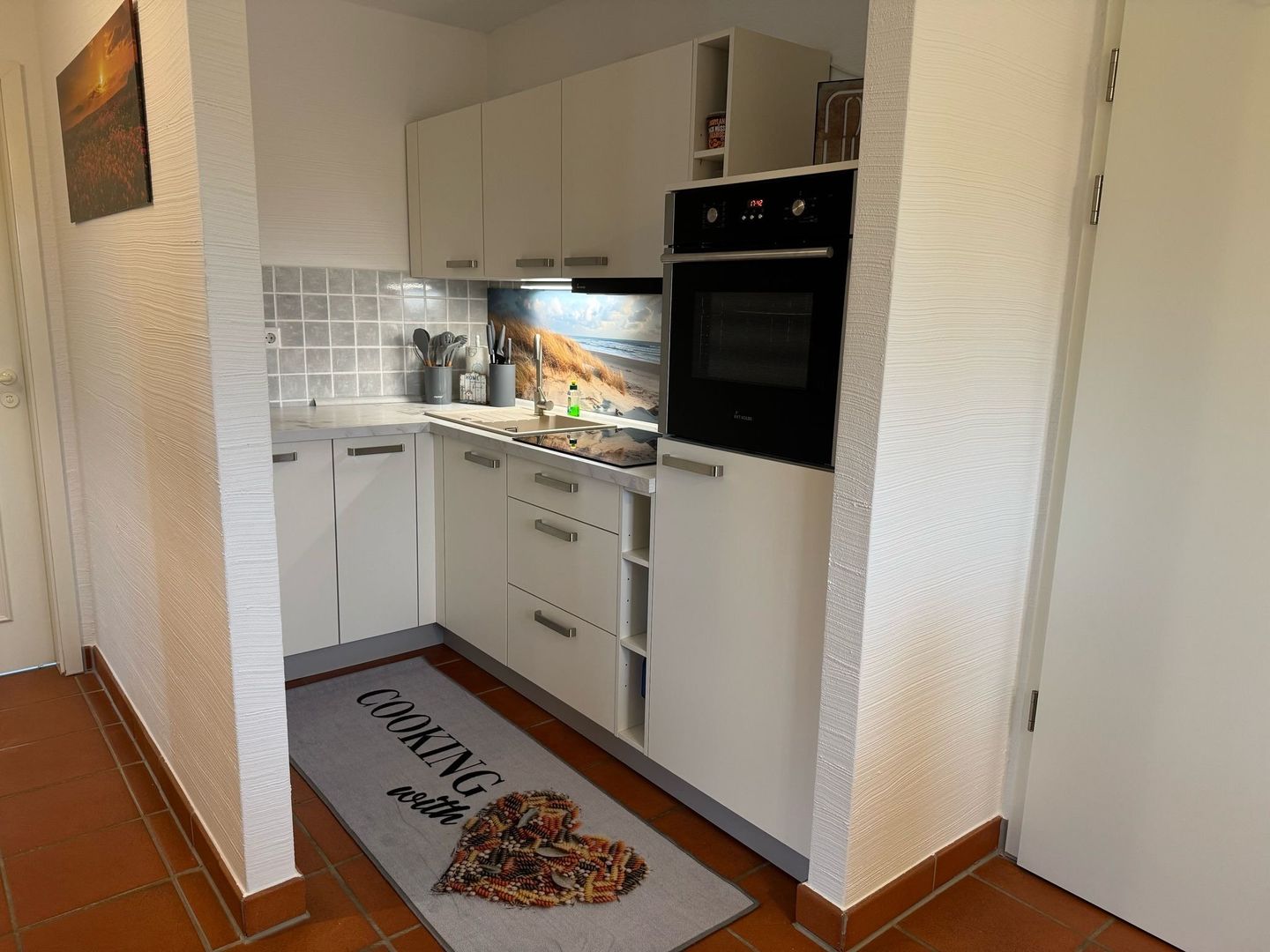 Feriendorf Rugana Komfortplus Ferienwohnung mit 1 Schlafzimmer (C31) Insel Rügen - Küche / Küchenzeile