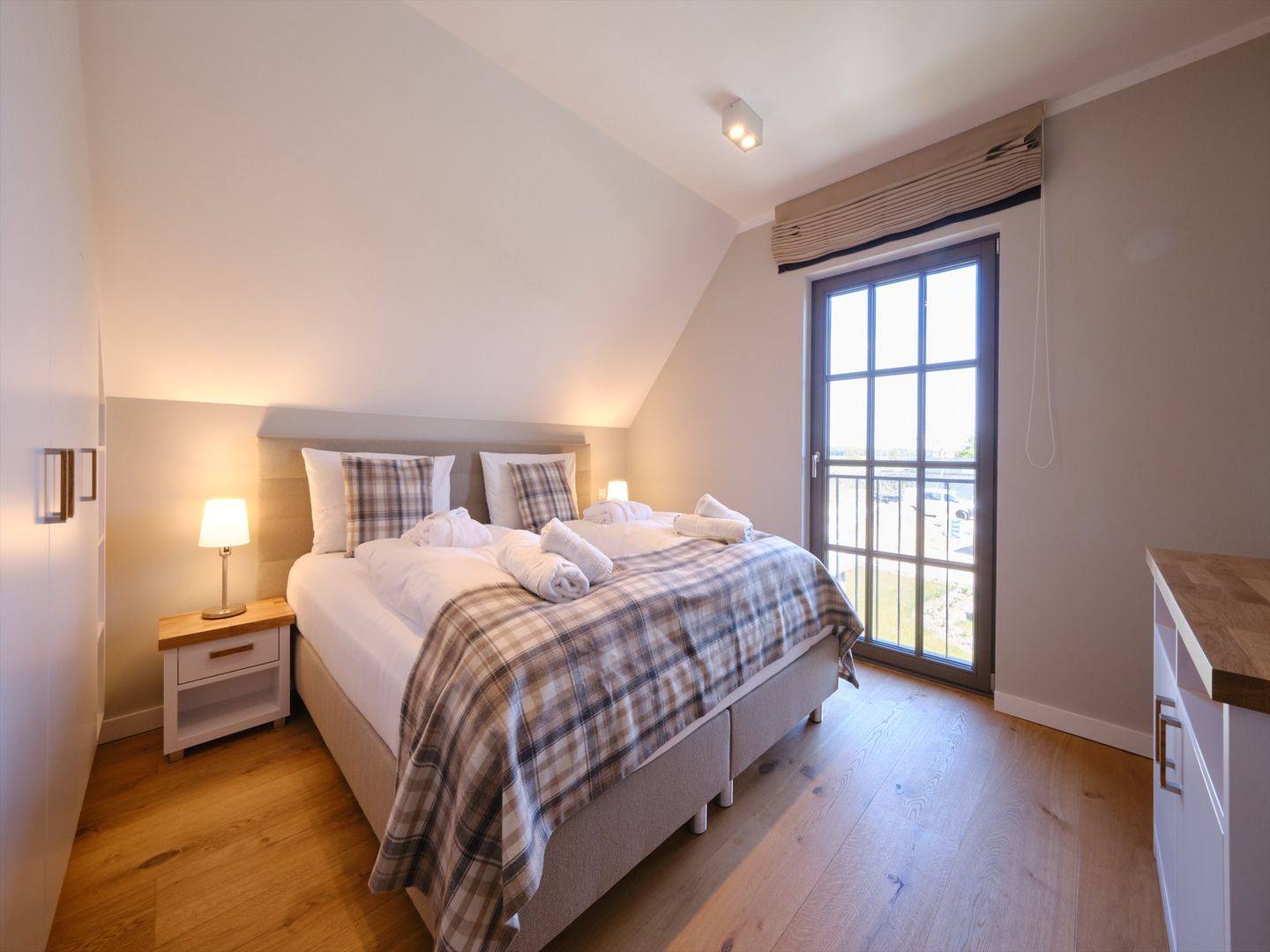 Luxus Reetdachvilla mit 3 Schlafzimmern, Sauna und Kamin (H20) - Schlafzimmer