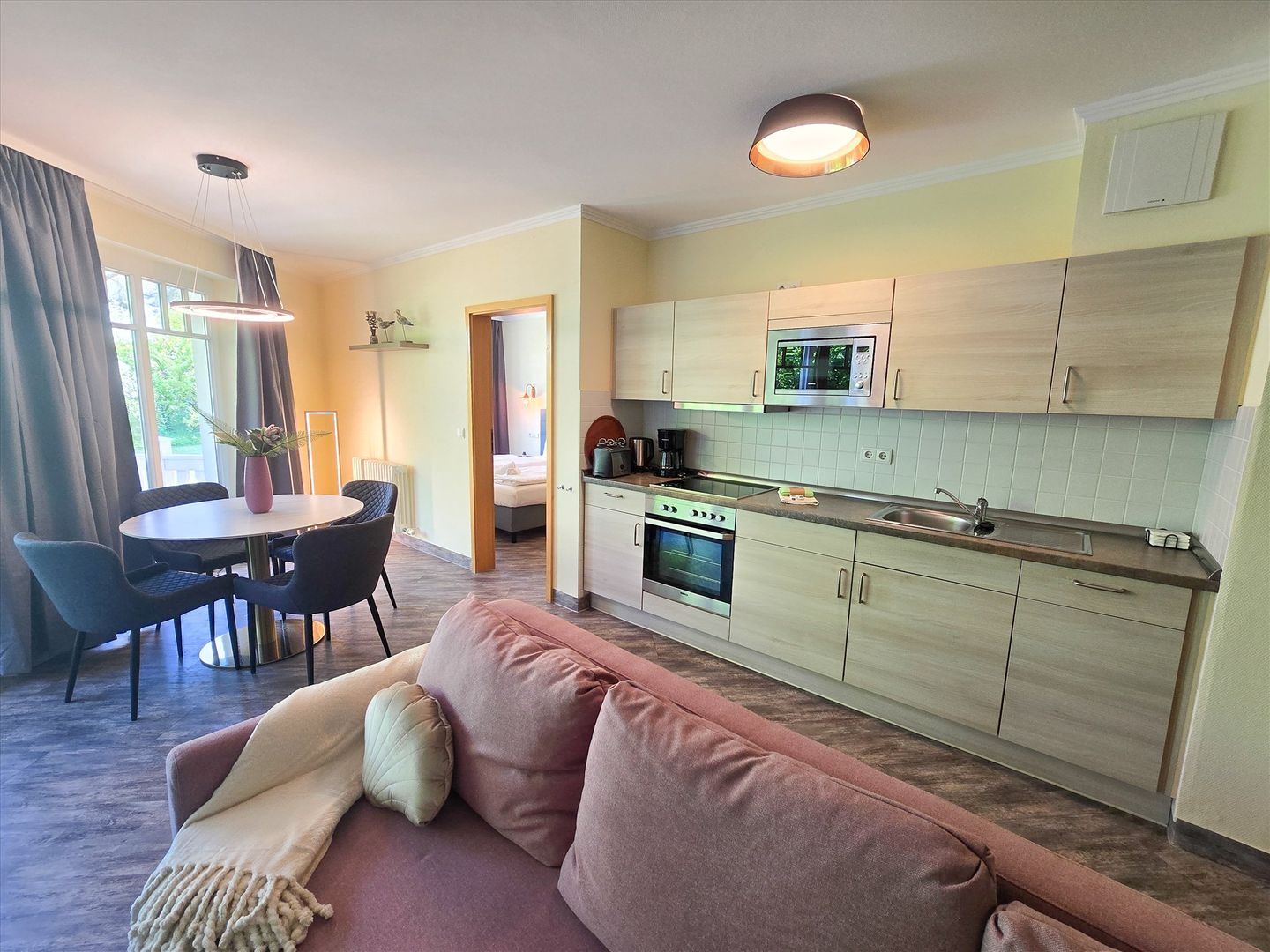 Dünenpark Binz Komfort Ferienwohnung mit 1 Schlafzimmer und Terrasse im Erdgeschoss (189) Insel Rügen - Küche / Küchenzeile