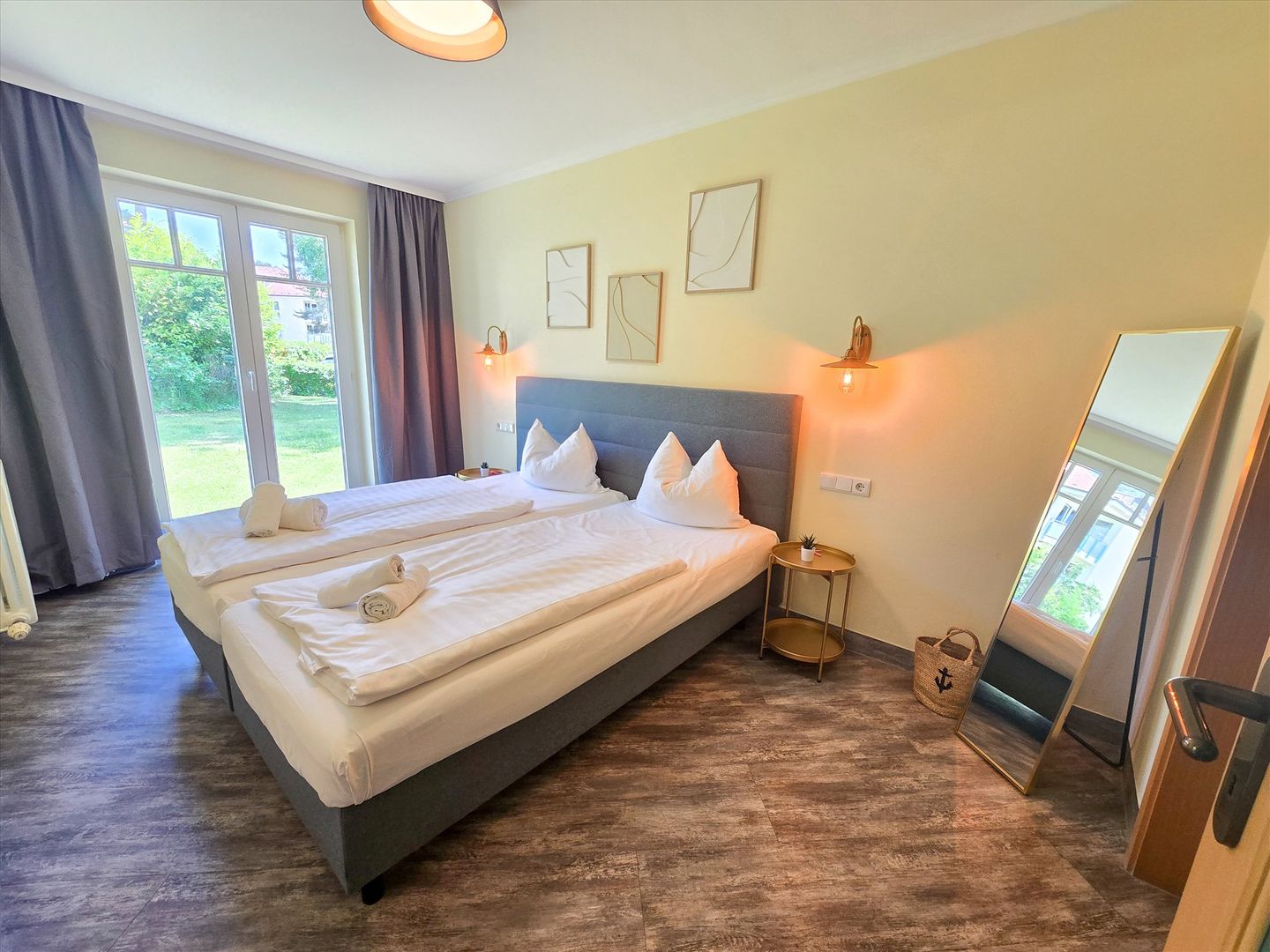 Dünenpark Binz Komfort Ferienwohnung mit 1 Schlafzimmer und Terrasse im Erdgeschoss (189) Insel Rügen - Schlafzimmer