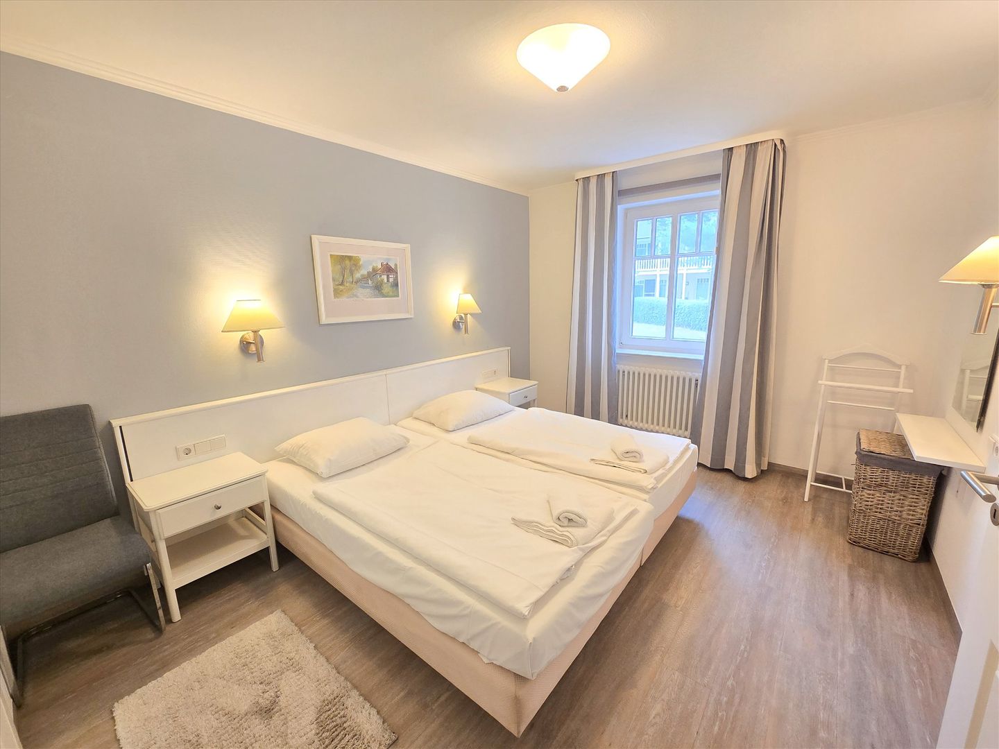 Dünenpark Binz Komfort Ferienwohnung mit 1 Schlafzimmer und Terrasse im Erdgeschoss (115) Insel Rügen - Schlafzimmer