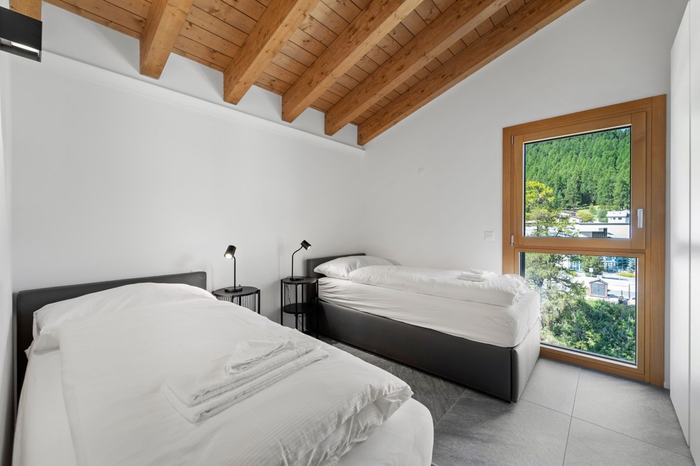 Picture 10 Picture 10