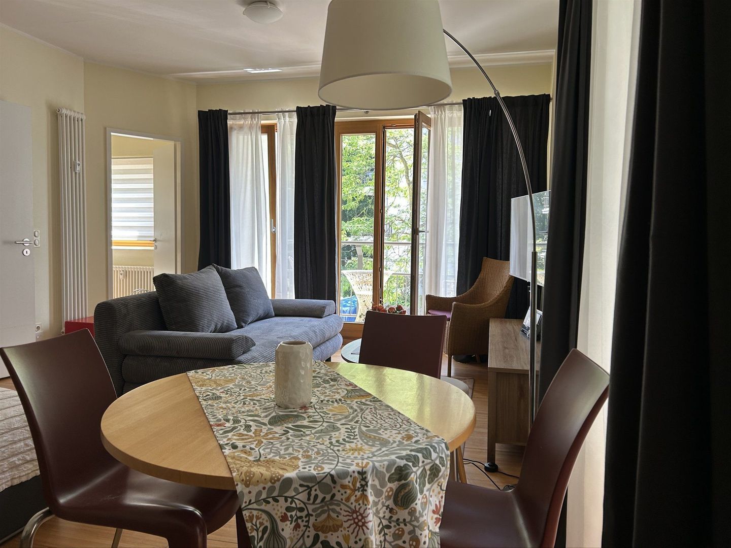 Kaiservillen Heringsdorf 1-Raum-Ferienwohnung mit Balkon (DR3) Insel Usedom - Wohnzimmer