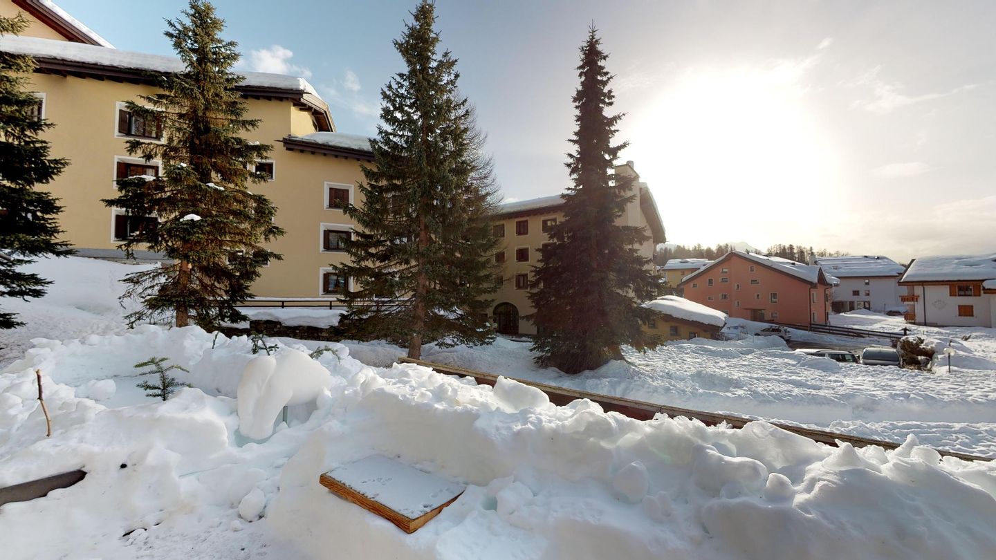 Picture 10 Picture 10