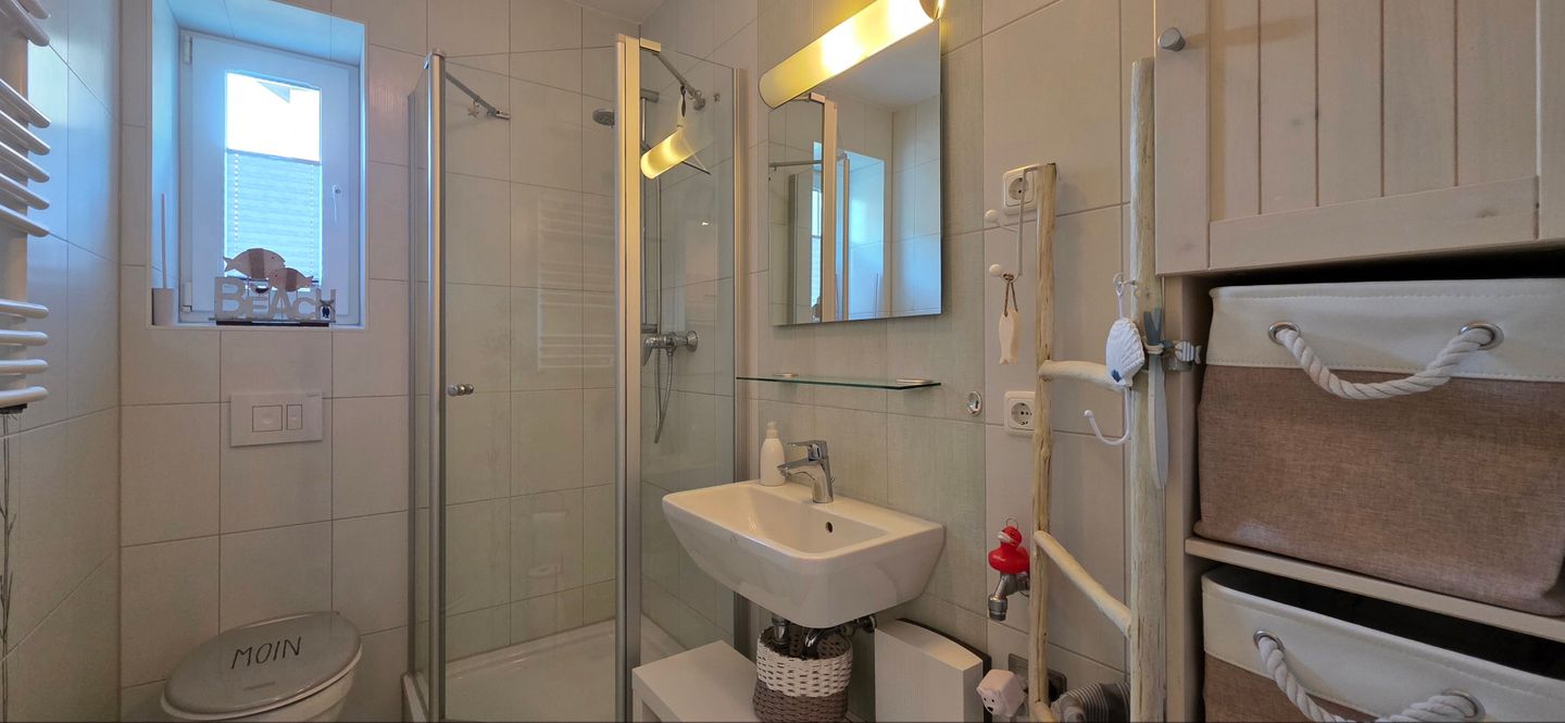  Ferienwohnung KWi 66 EG Graal-Müritz Küstenwald - Badezimmer