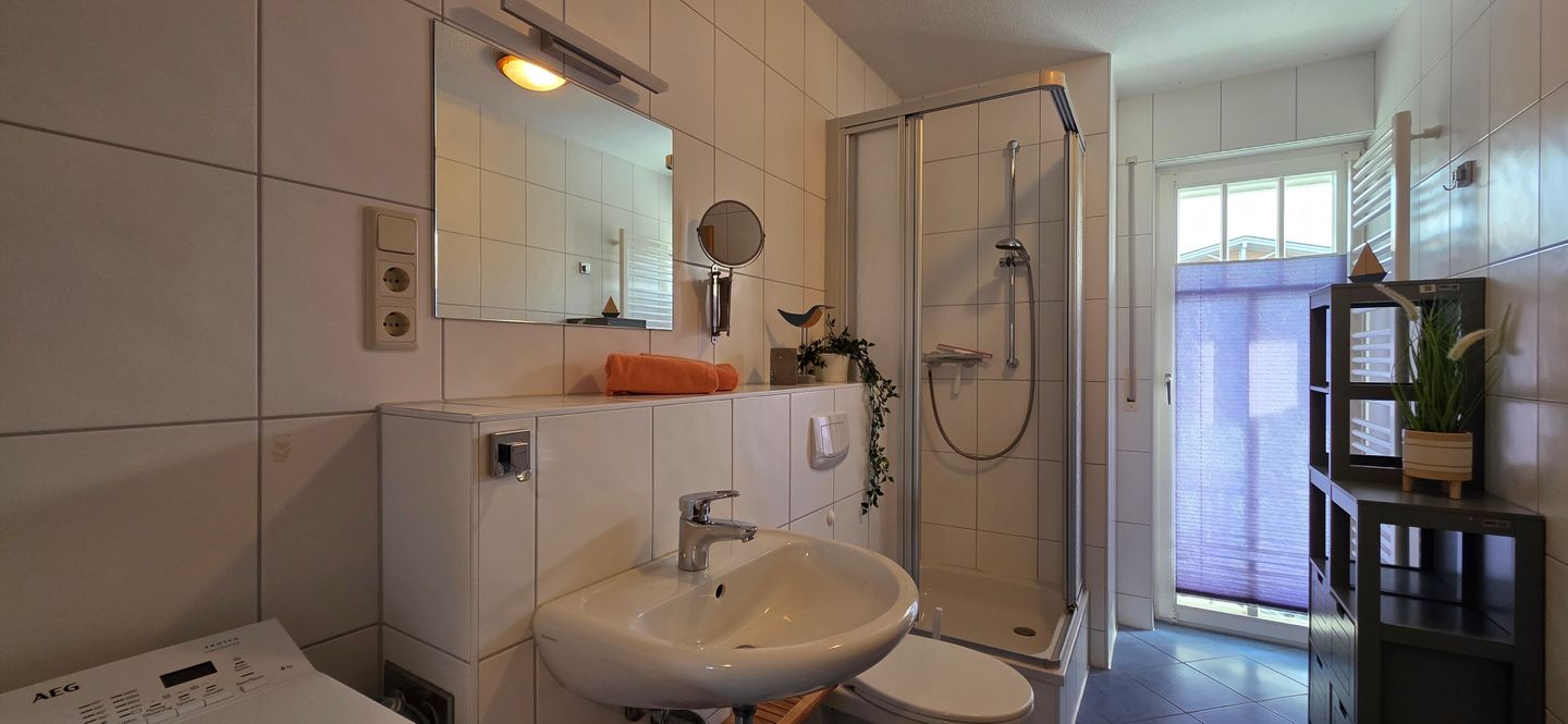  Ferienwohnung B4 Graal-Müritz - Badezimmer