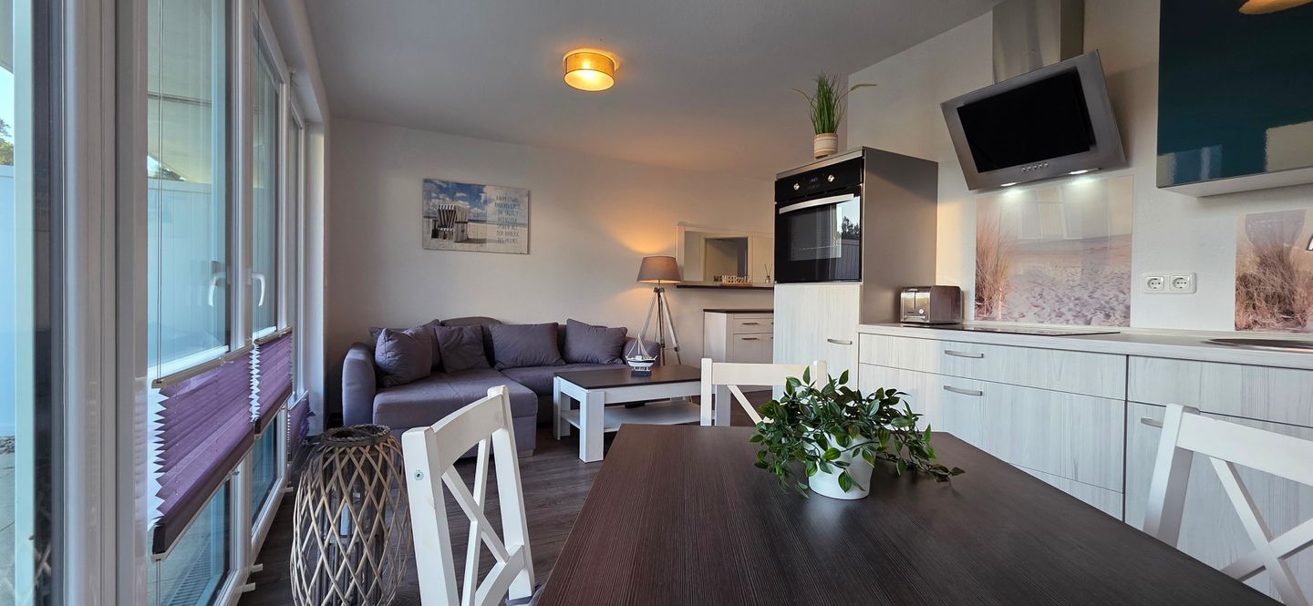  Ferienwohnung KWi 85 EG "Küstenkind" Graal-Müritz Küstenwald - Wohnzimmer