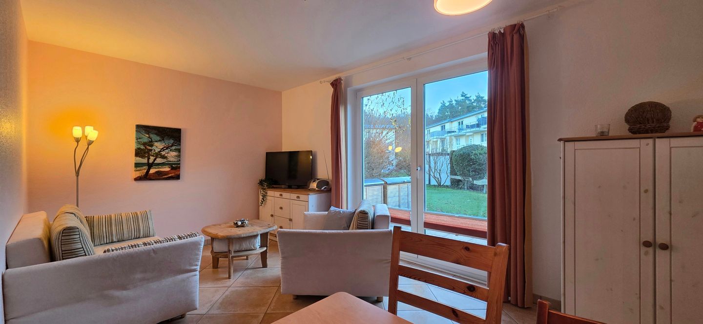  Ferienwohnung KWF-7a EG Graal-Müritz Küstenwald - Wohnzimmer