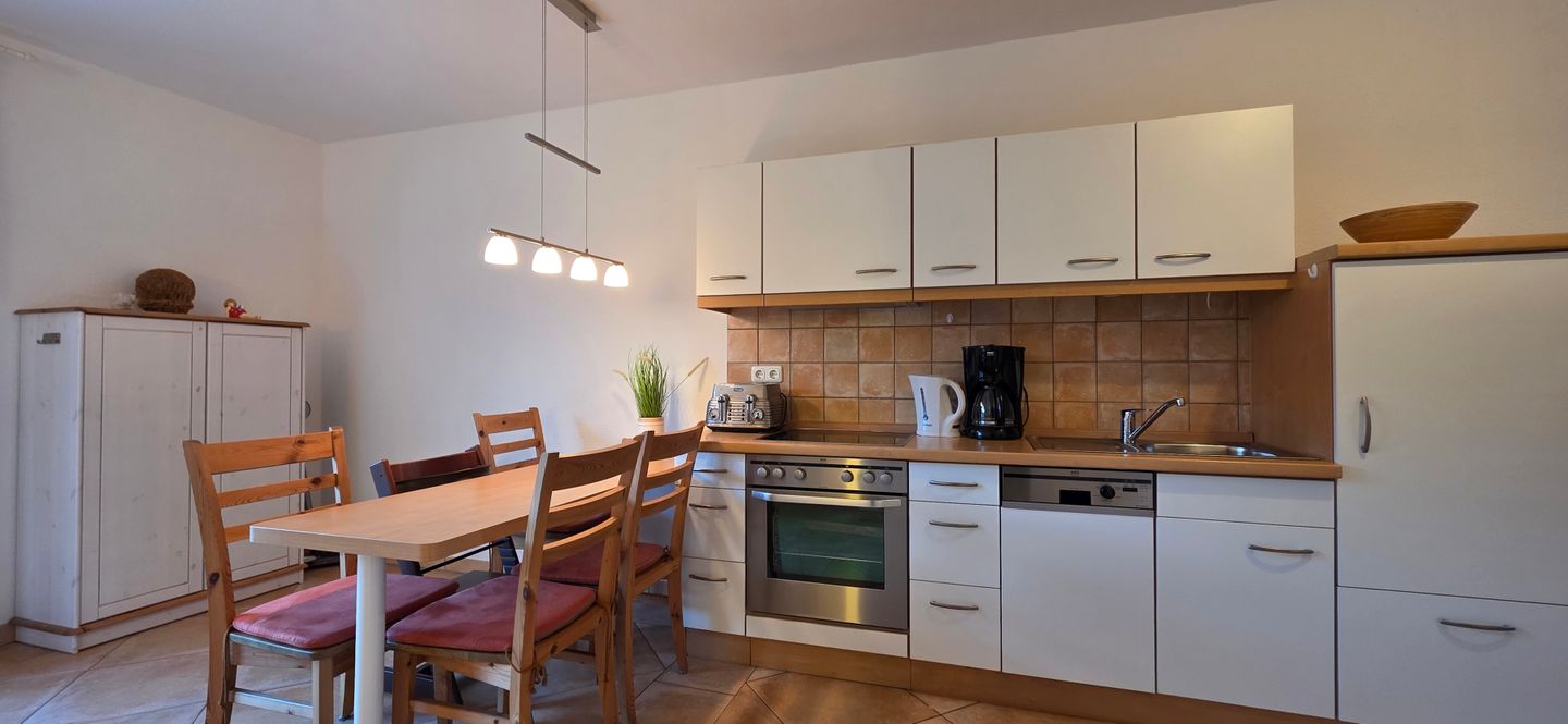  Ferienwohnung KWF-7a EG Graal-Müritz Küstenwald - Küche / Küchenzeile