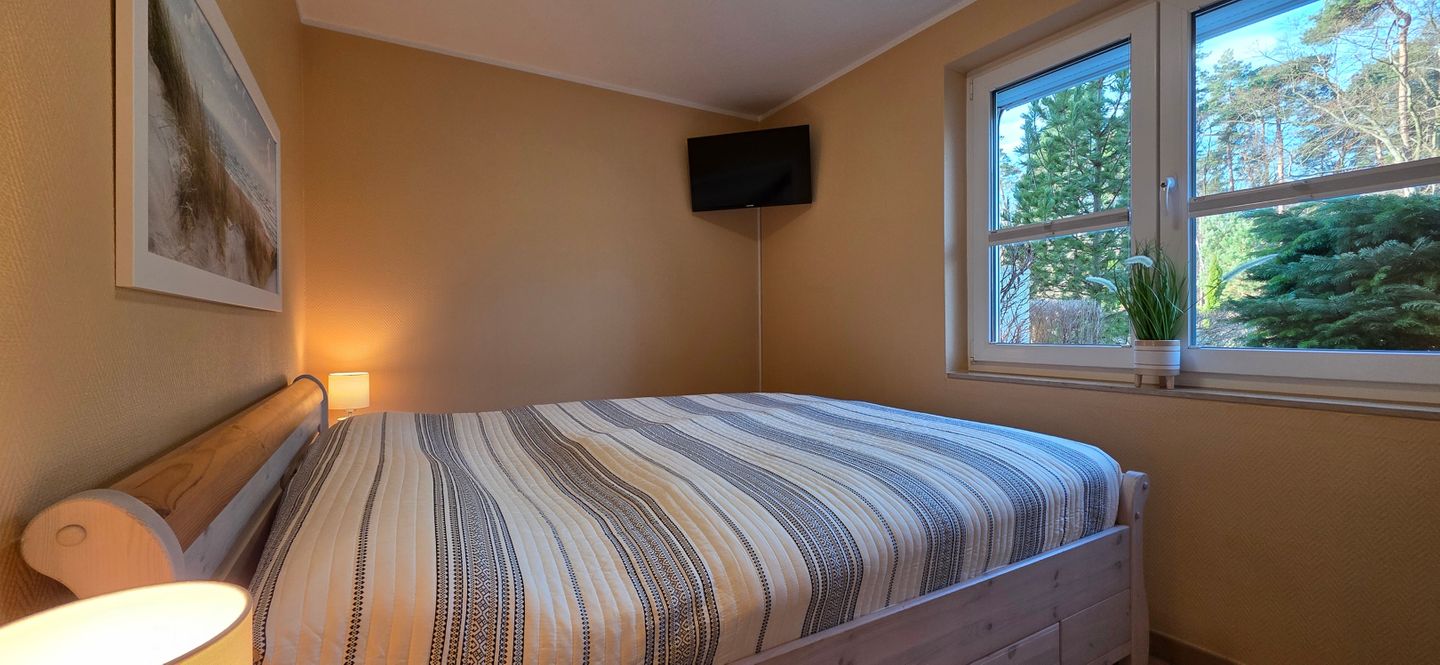  Ferienwohnung KWF-4b EG Graal-Müritz Küstenwald - Schlafzimmer