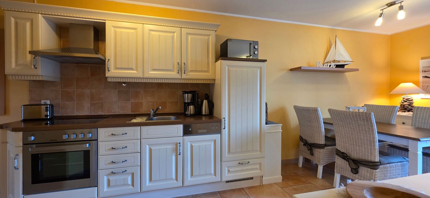 Ferienwohnung KWF-4b EG Graal-Müritz Küstenwald - Küche / Küchenzeile