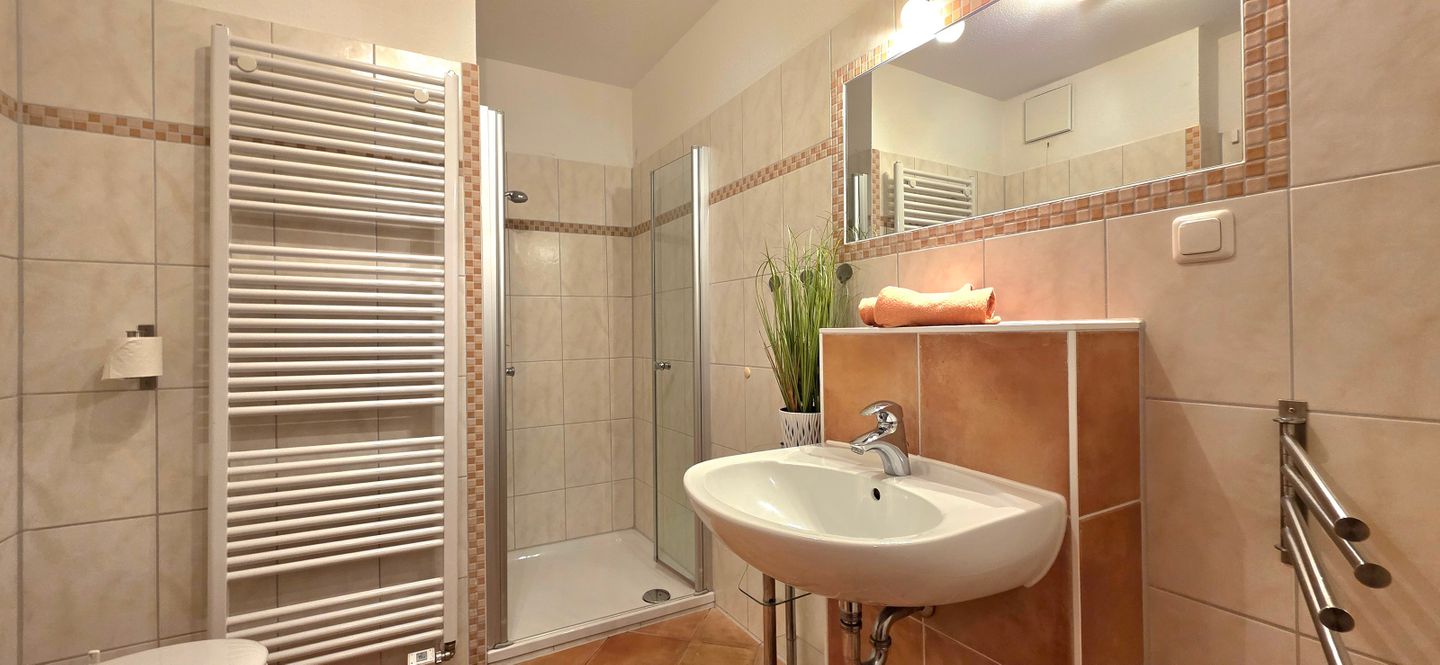  Ferienwohnung K19 "Klabautermann" Graal-Müritz - Badezimmer