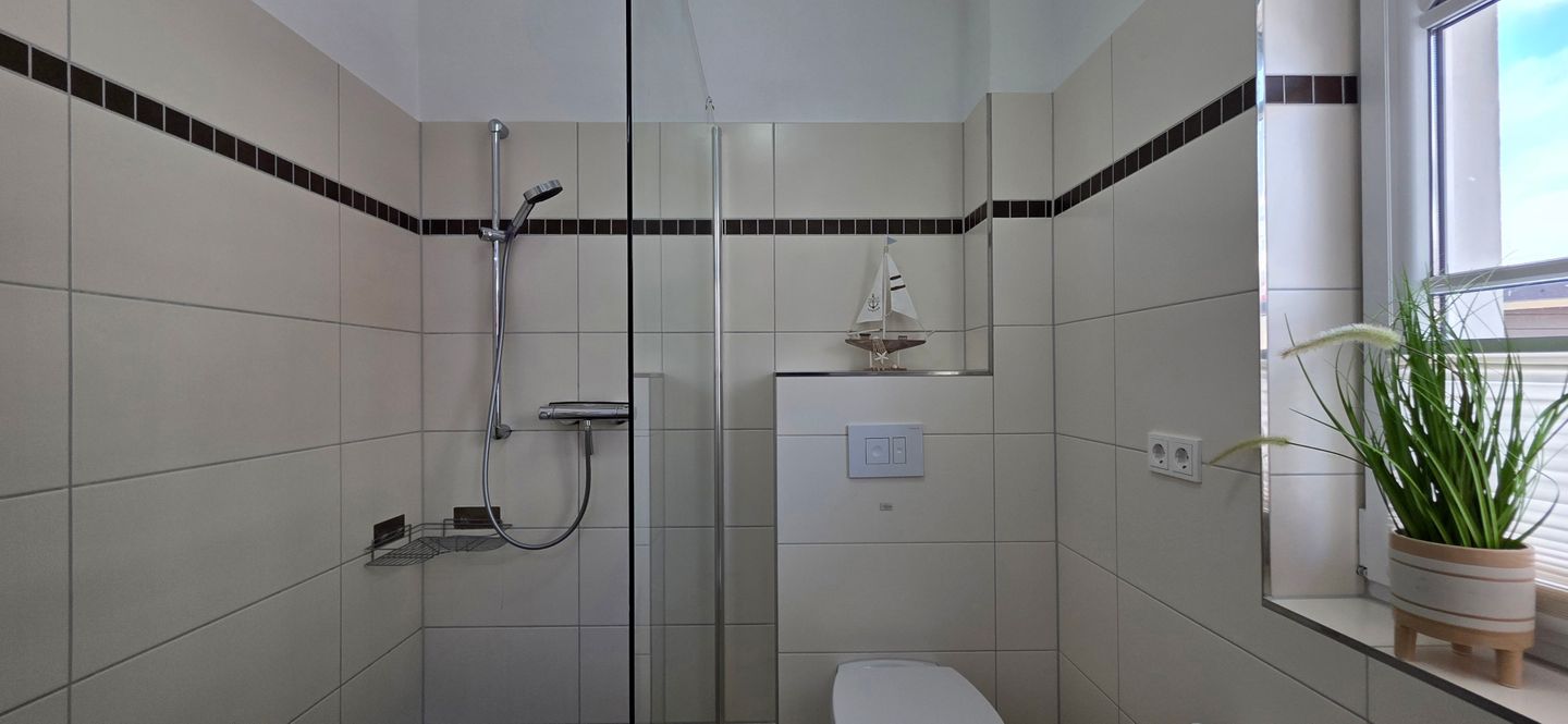  Ferienhaus FH T 1b Graal-Müritz - Gäste-WC