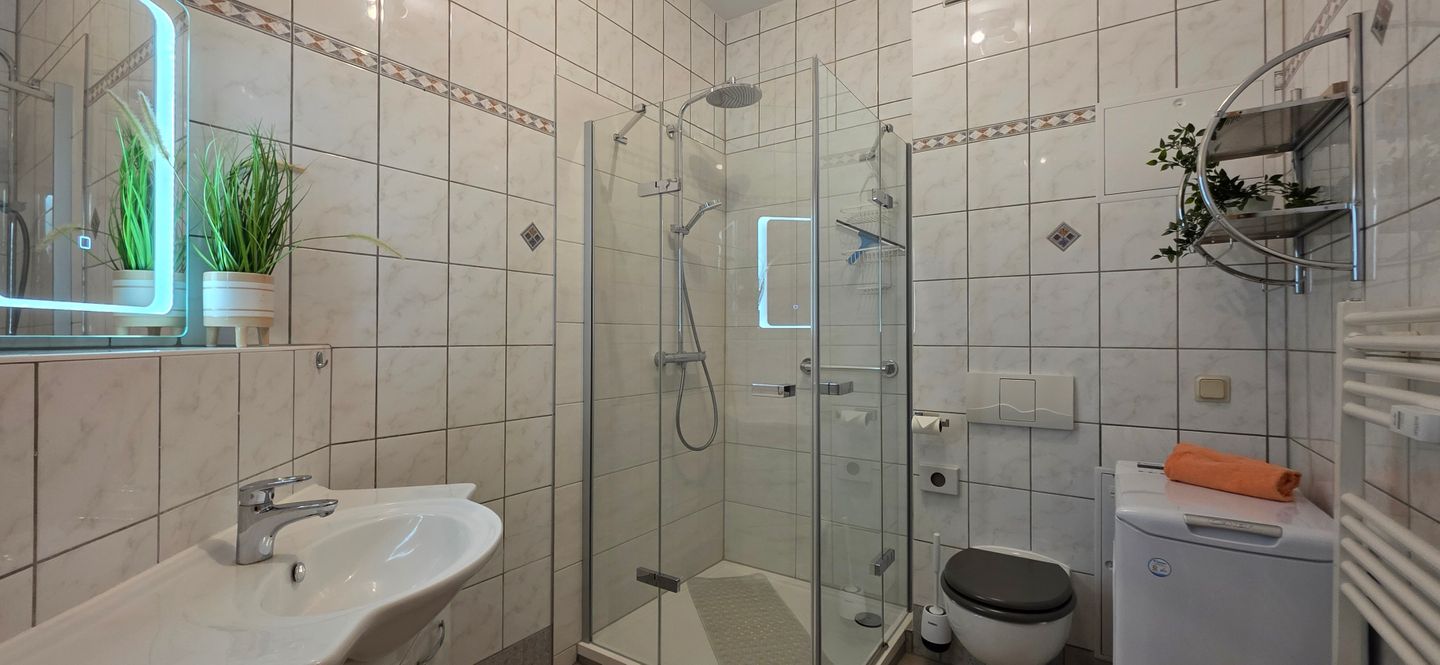  Ferienwohnung M8 Graal-Müritz - Badezimmer