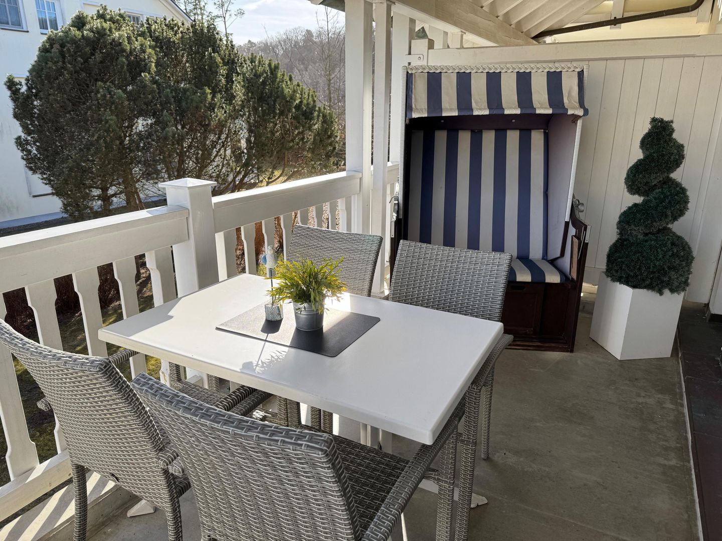 Dünenpark Binz Komfortplus Ferienwohnung mit 1 Schlafzimmer und Balkon im Obergeschoss (230) Insel Rügen - Balkon